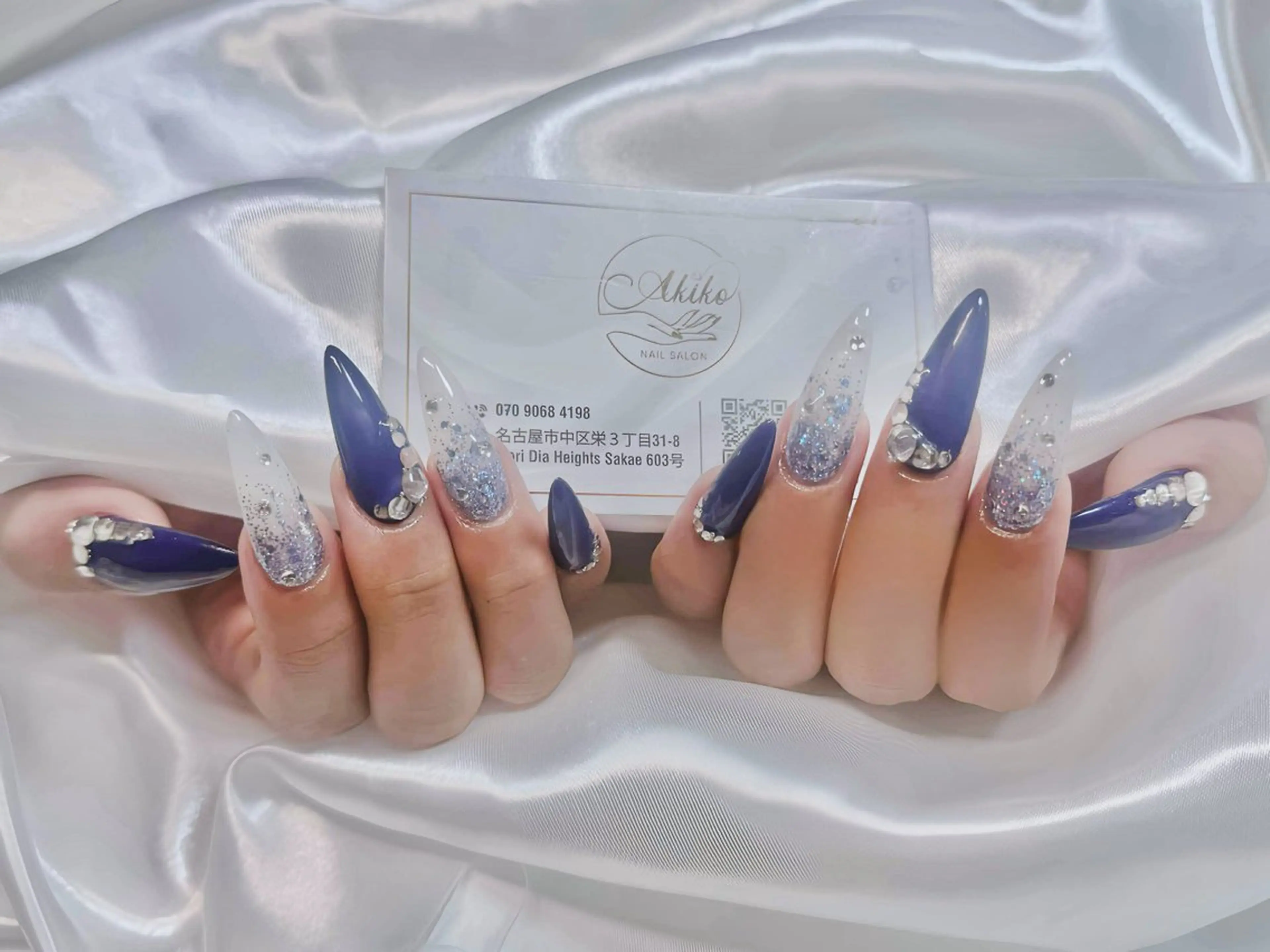 ネイル フットネイル ジェルネイル 韓国ネイル マグネットネイル 持ち込み ハンドネイル Akiko ネイルサロン所属・AKIKO ネイルサロンのネイルデザイン