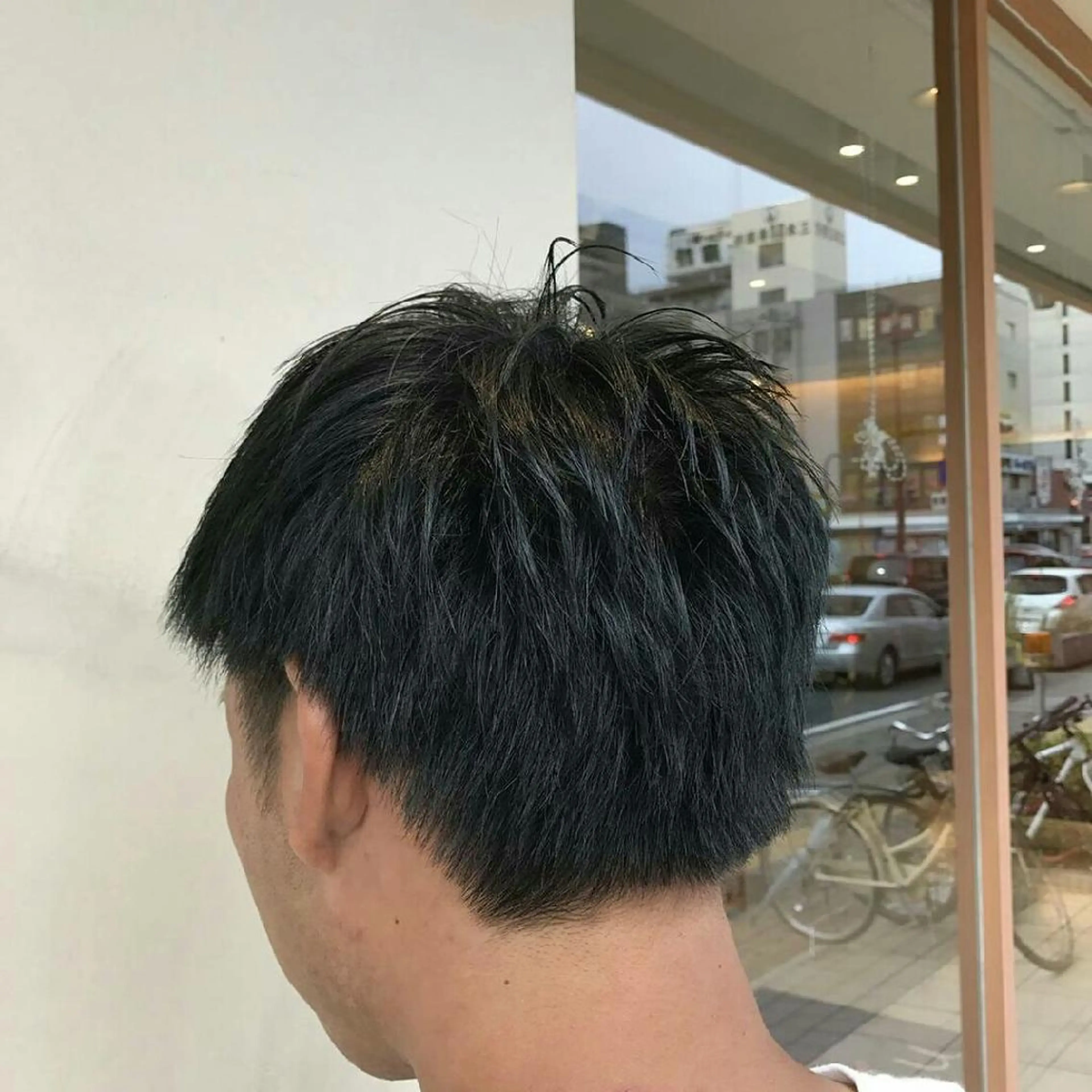 メンズ カラー SHAFT Ieiriのヘアスタイル