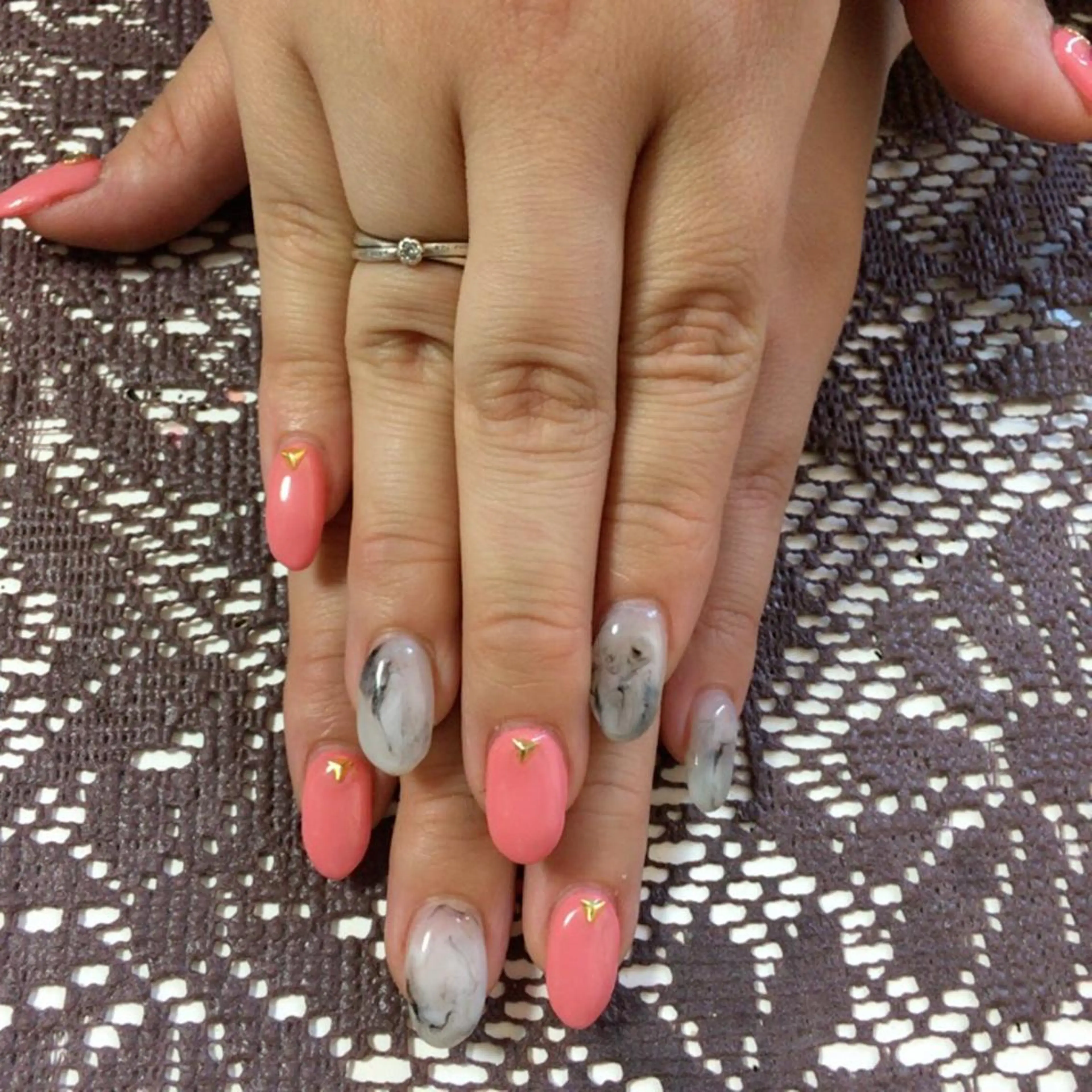 ネイル 藤 あやのネイルデザイン