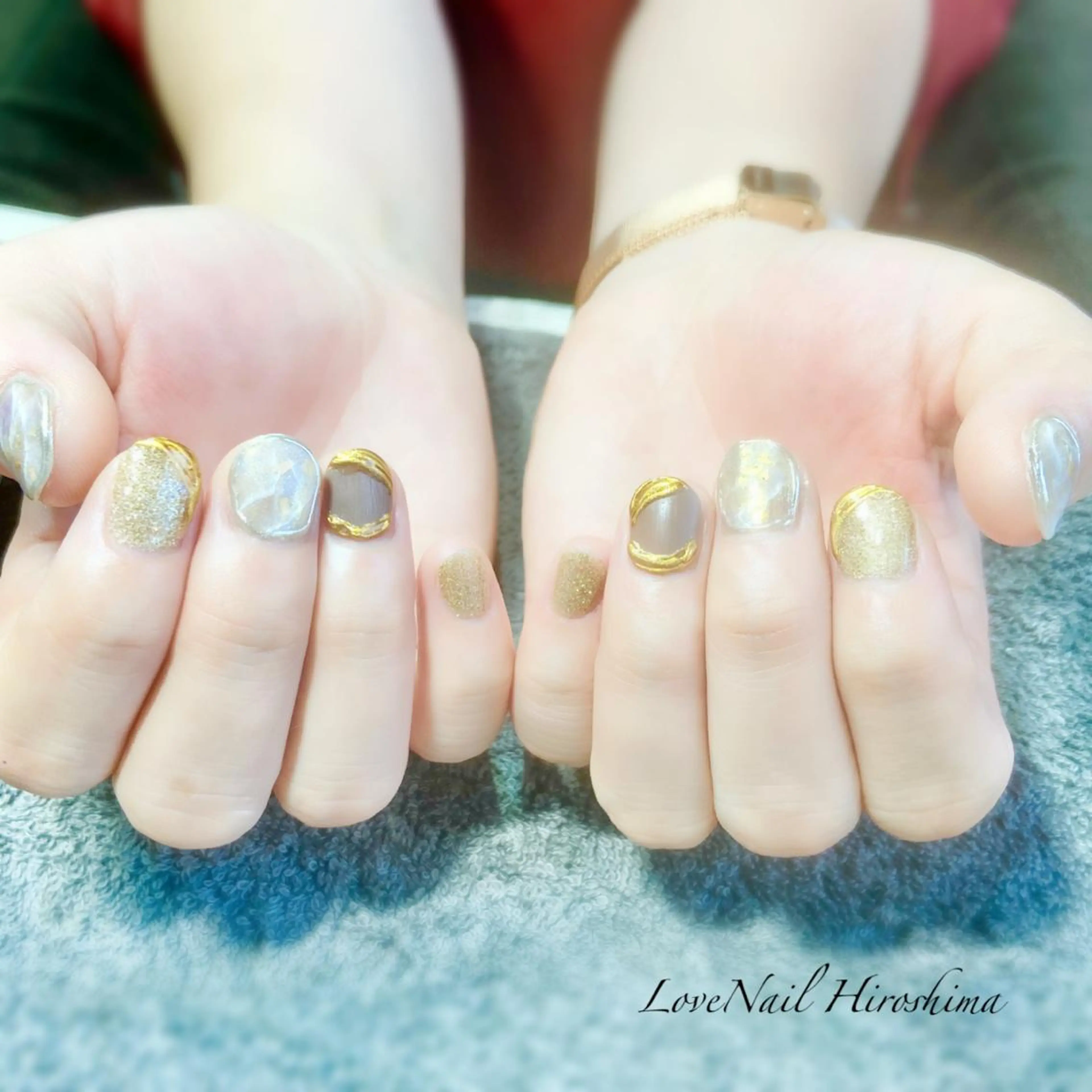 ネイル 持ち込み ハンドネイル フットネイル LoveNaii広島店所属・LoveNail HIROSHIMAのネイルデザイン