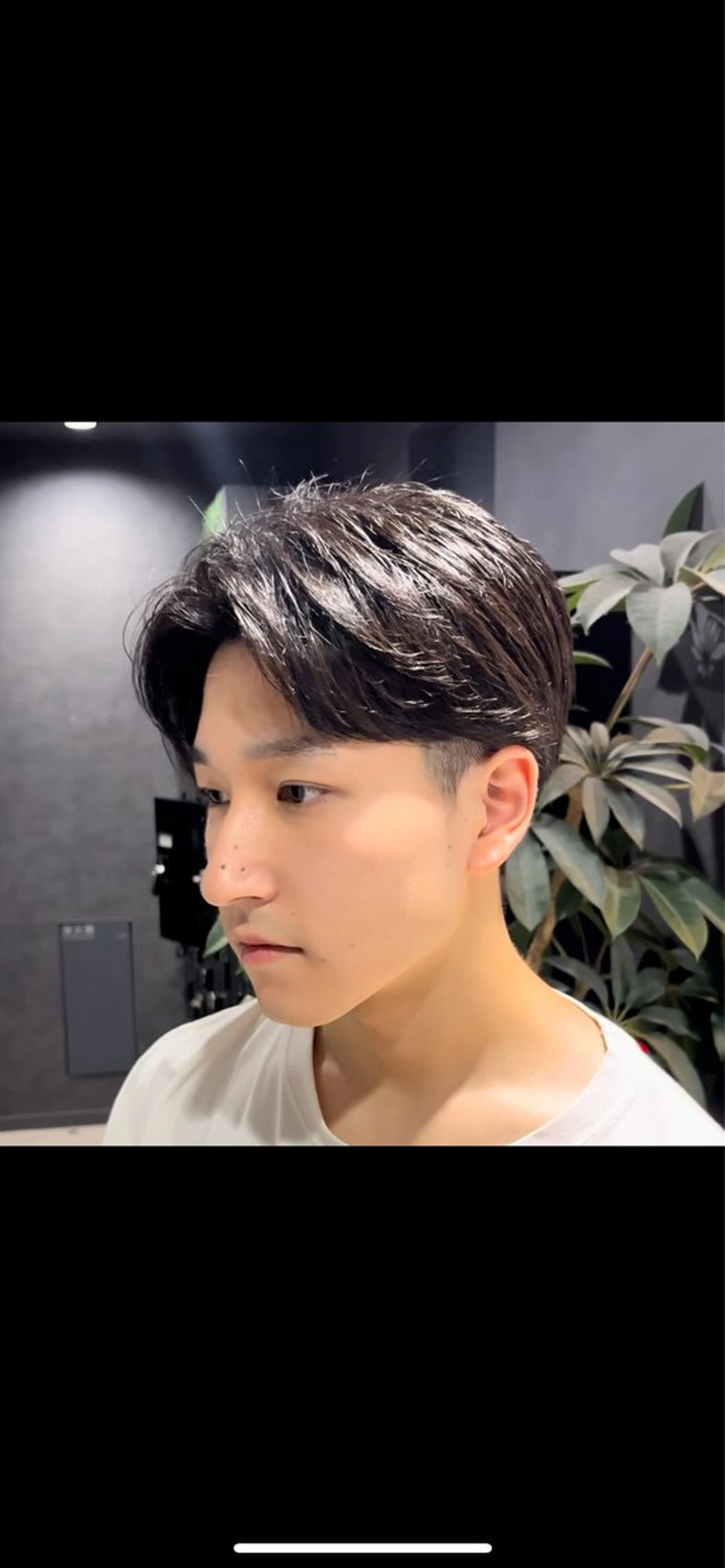 ショート カラー パーマ メンズ メンズパーマ カット パーマ センターパート マスターかずまのヘアスタイル