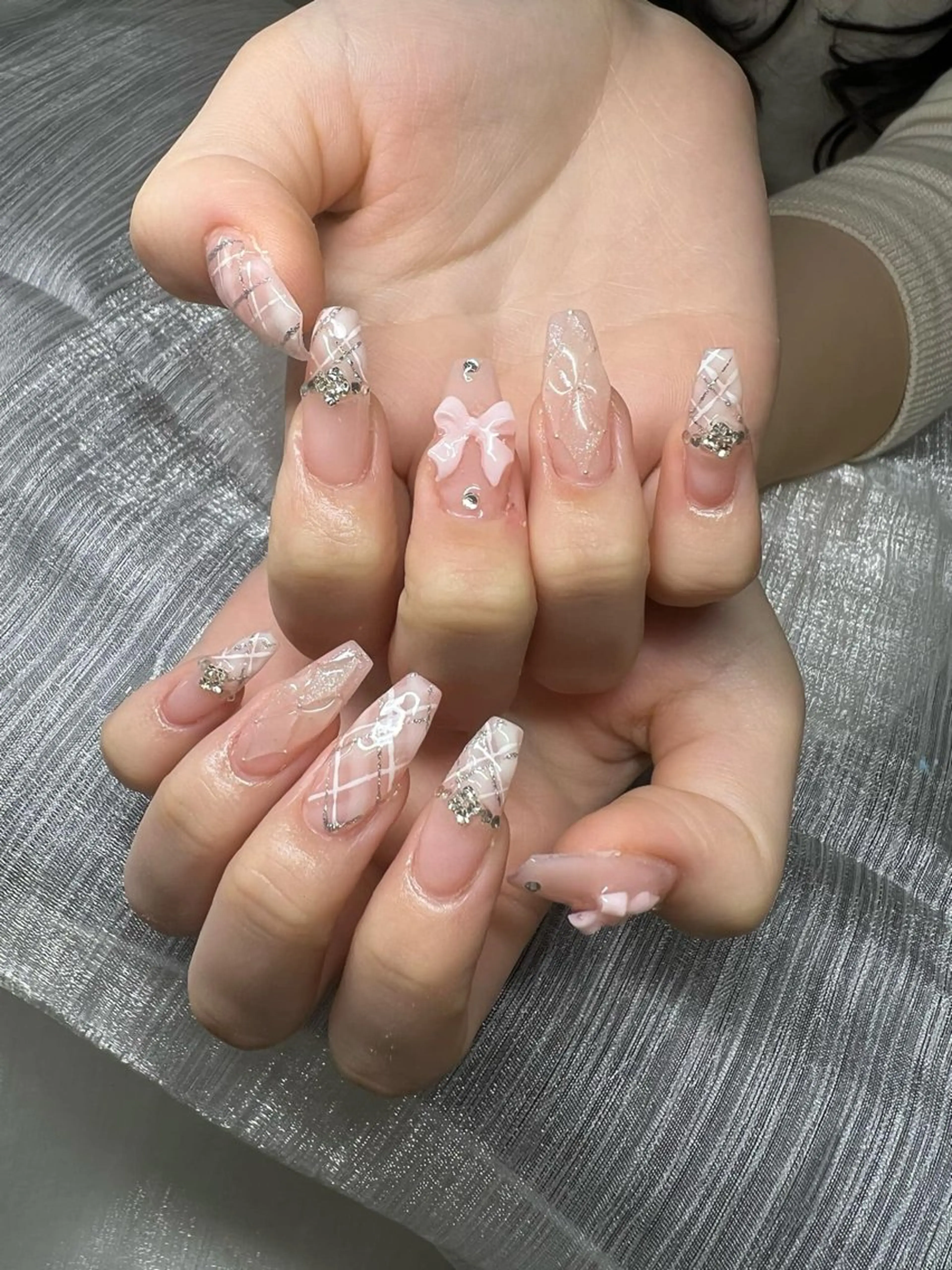 ネイル 長さ出し グラデーション キラキラネイル マグネットネイル ミラーネイル Lee Nails チップ長さだし専門店のネイルデザイン