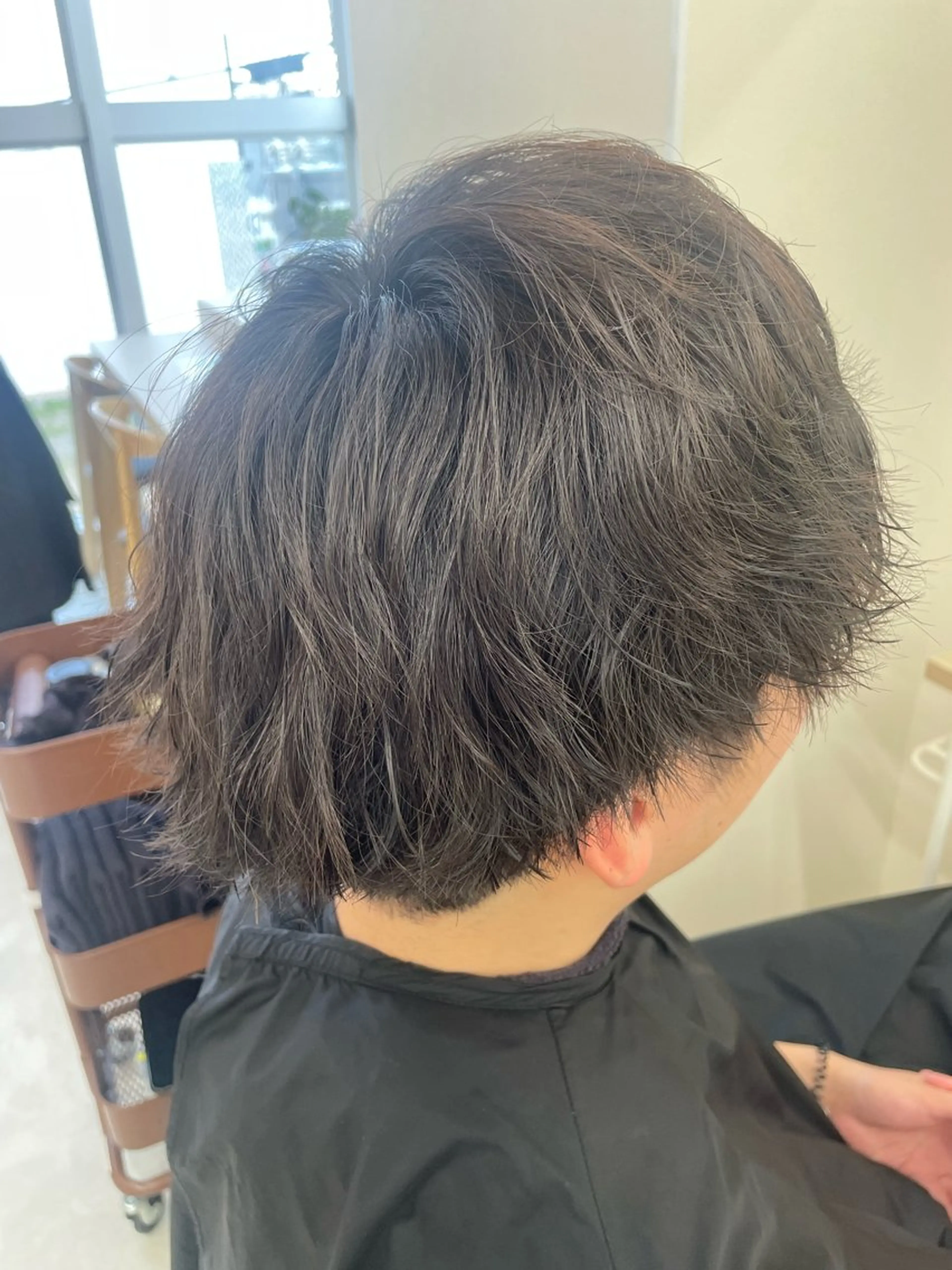 パーマ メンズ カット パーマ NaVIユウジ ブリーチカラーのヘアスタイル