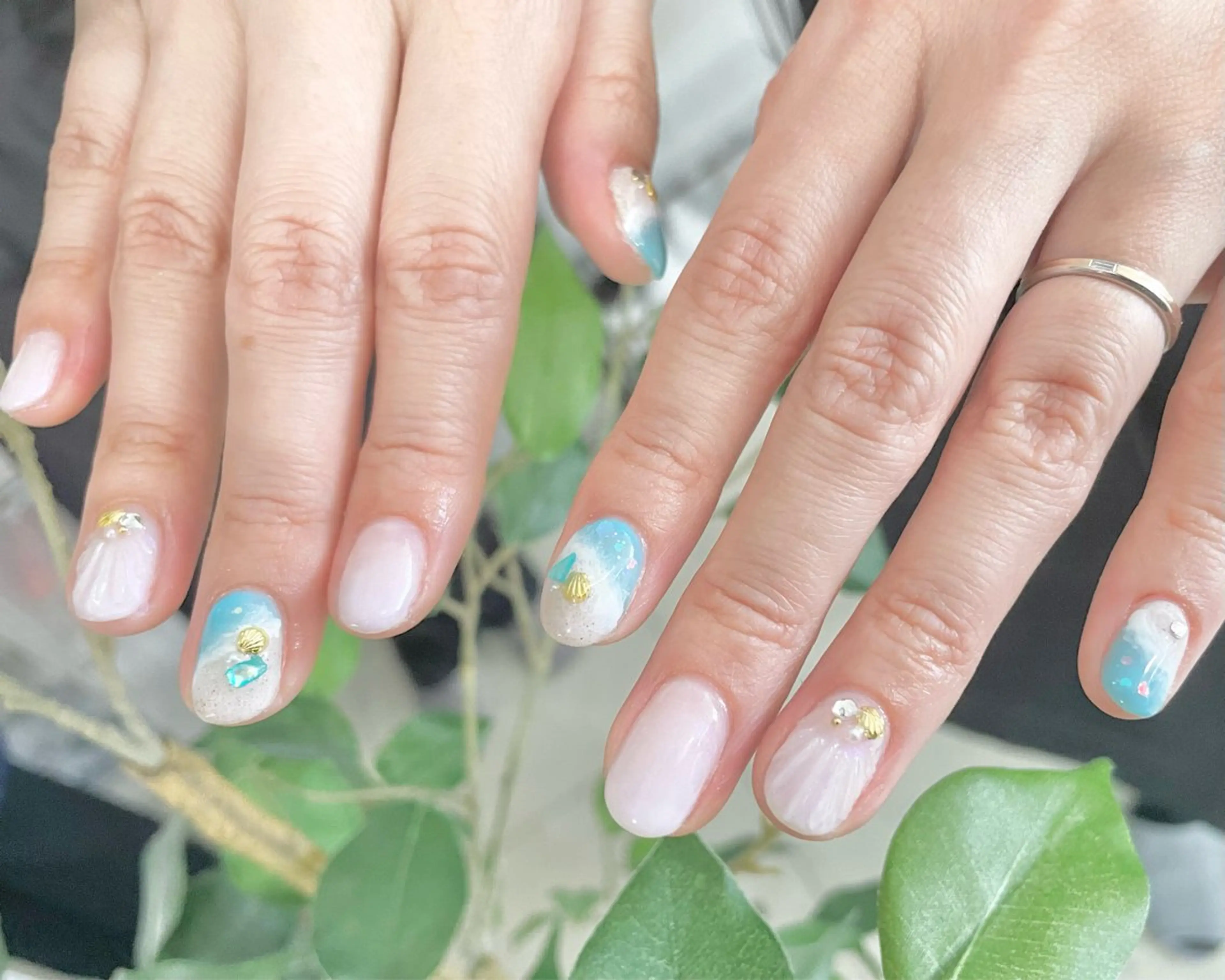 ネイル Rich to勝川店所属・村瀬 満里子のネイルデザイン