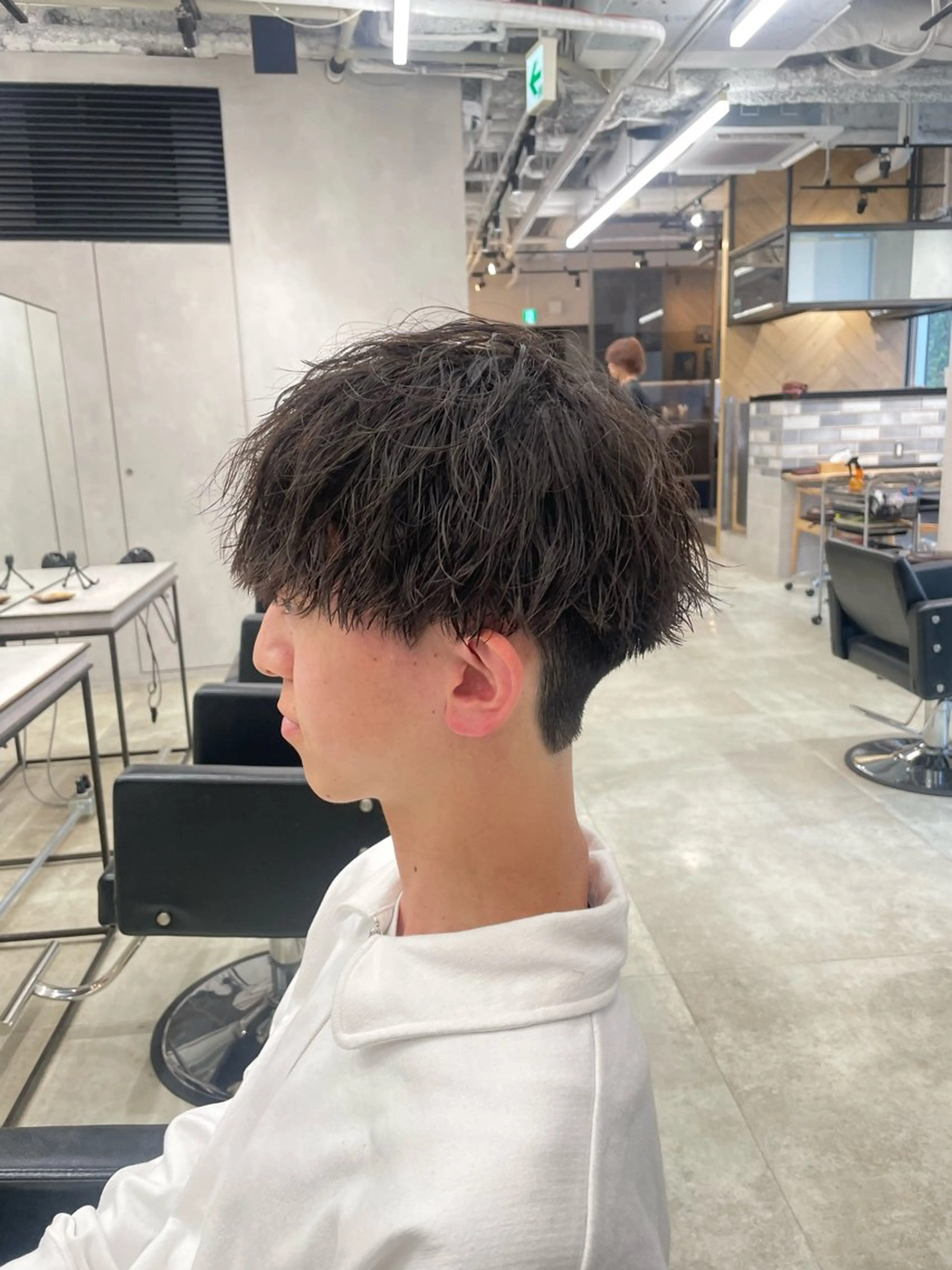 ショート パーマ メンズ メンズパーマ メンズツイストパーマ ツイストパーマ カット パーマ メンズ特化🔥 金子直斗のヘアスタイル