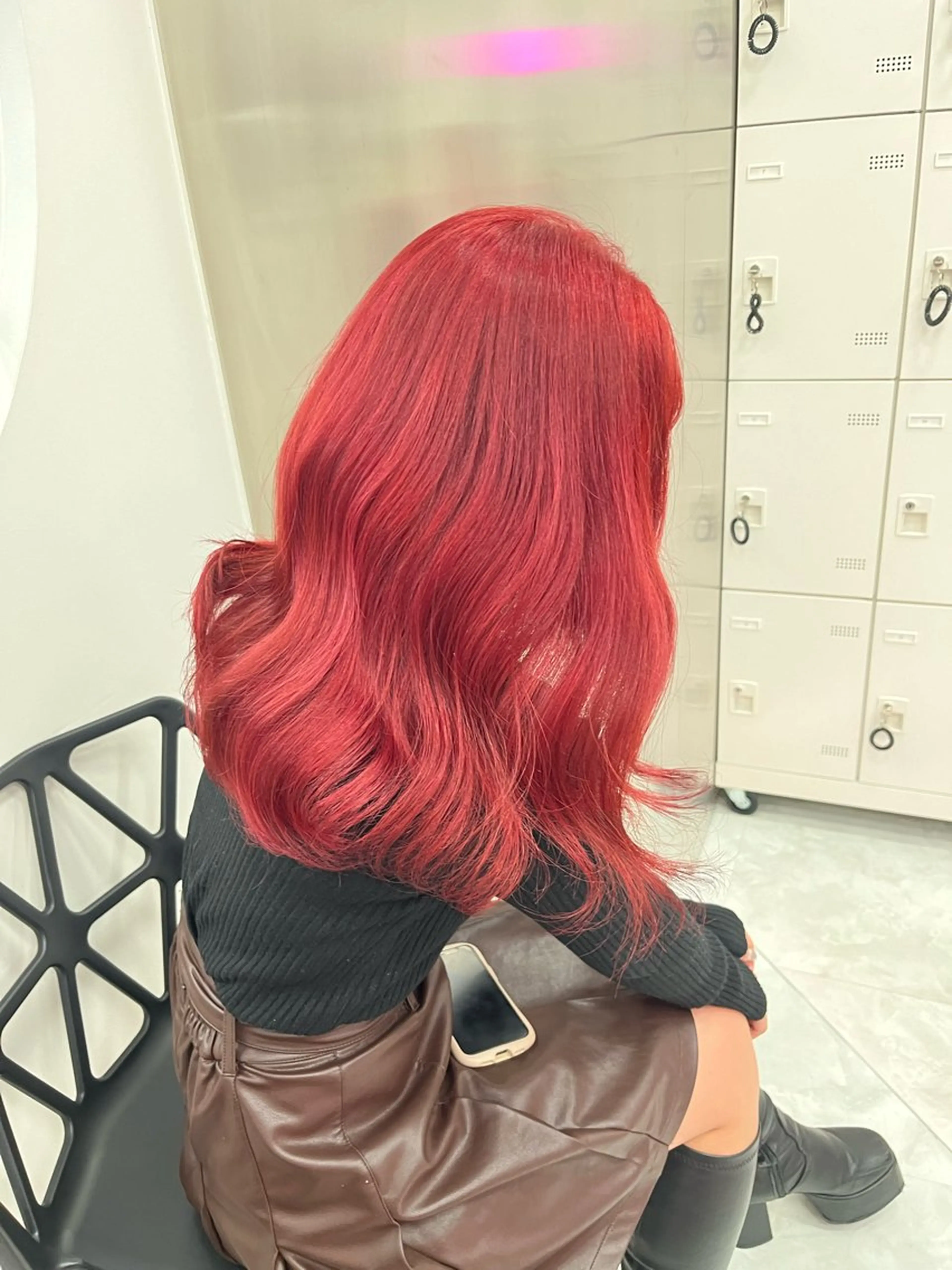 ロング ヘアカラー トリートメント ヘッドスパ ヘアセット ❤︎ワンホンガーリー なハイトーンヘア❤︎のヘアスタイル