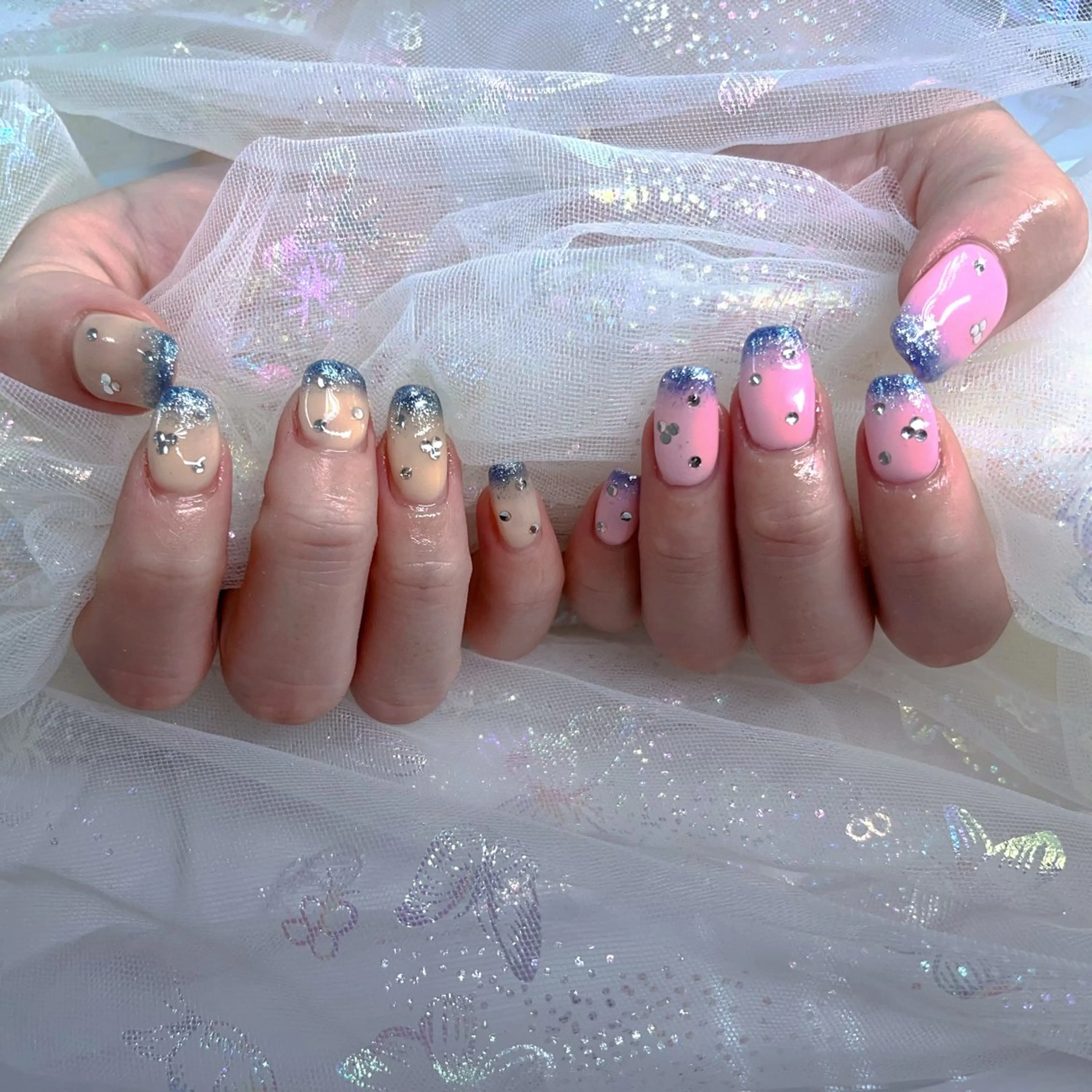 ネイル パーツ全部¥110 サロンミミのネイルデザイン