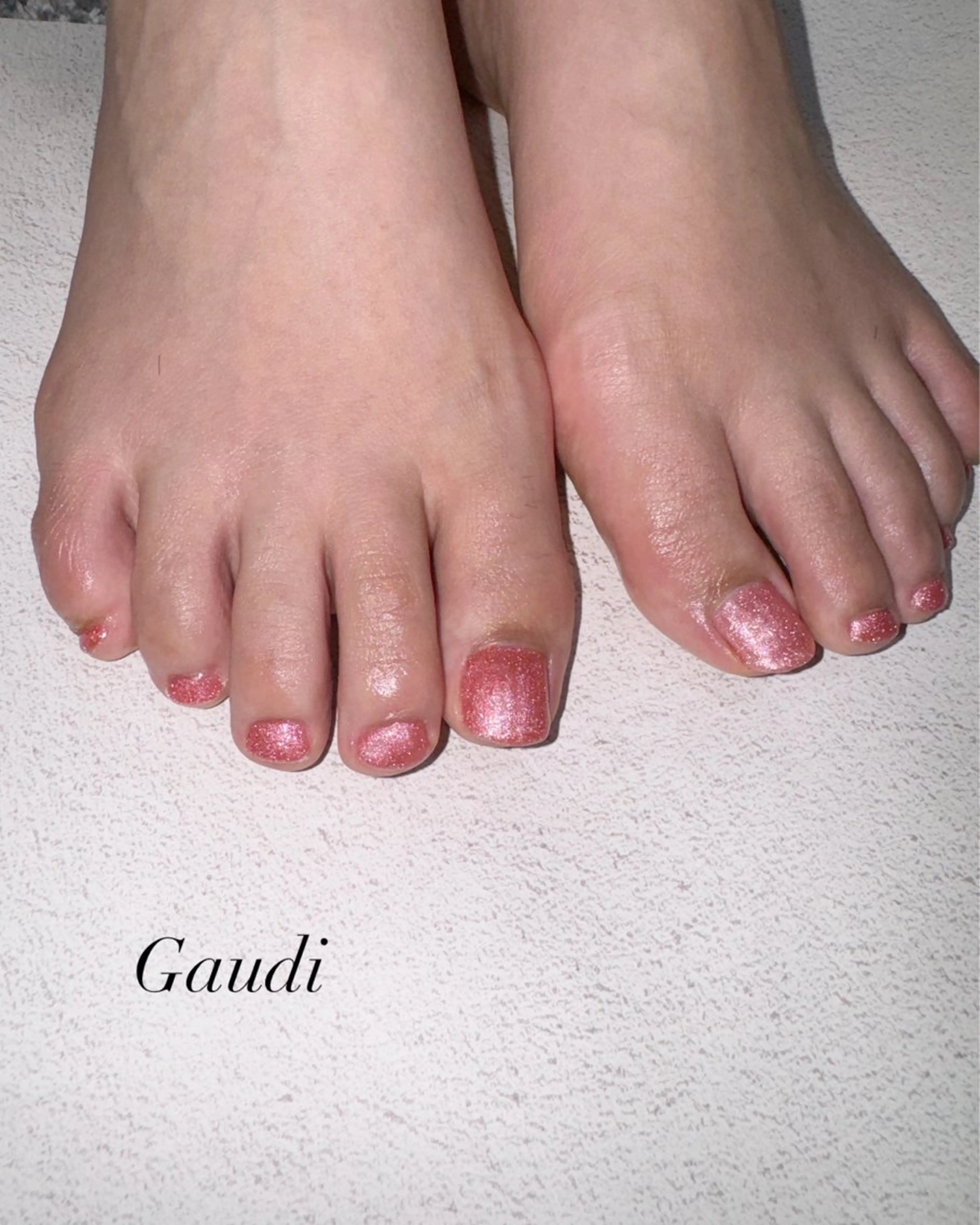 ネイル ラメ(グリッター) ワンカラーネイル ピンク Gaudi.Nail Rinaのその他イメージ