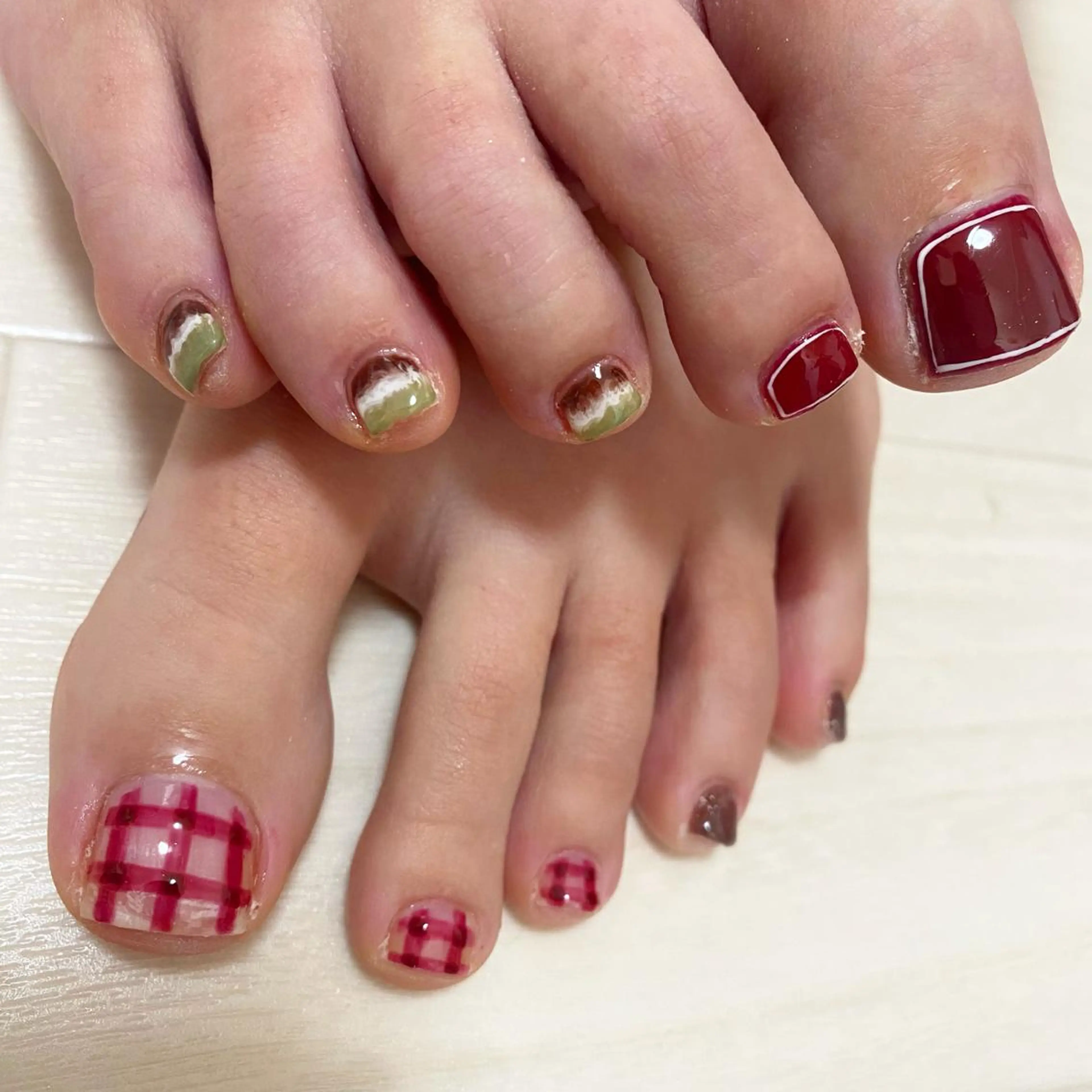 ネイル Laki nailのネイルデザイン