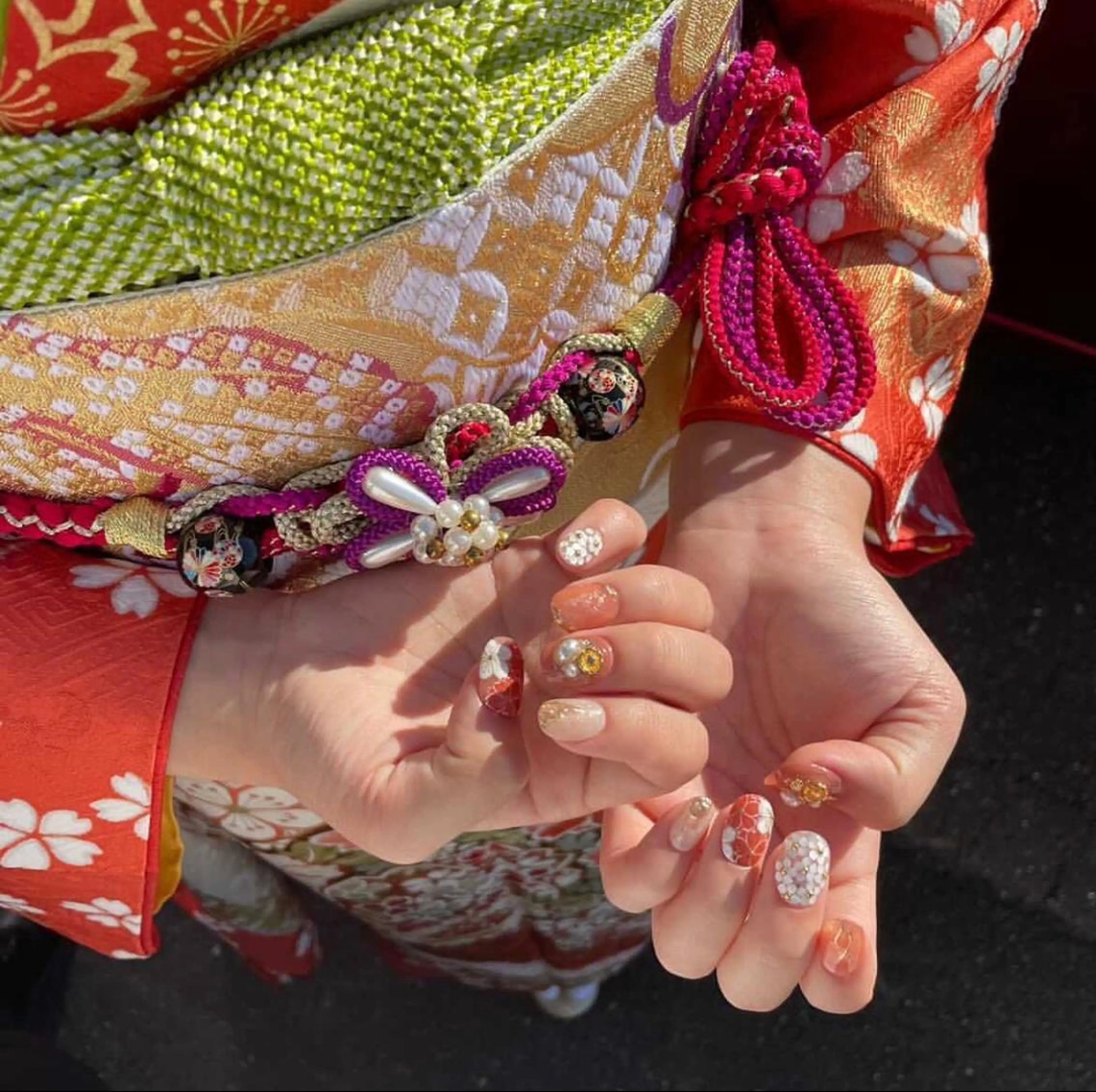 ミディアム 💜MIYA nail川崎店のネイルデザイン