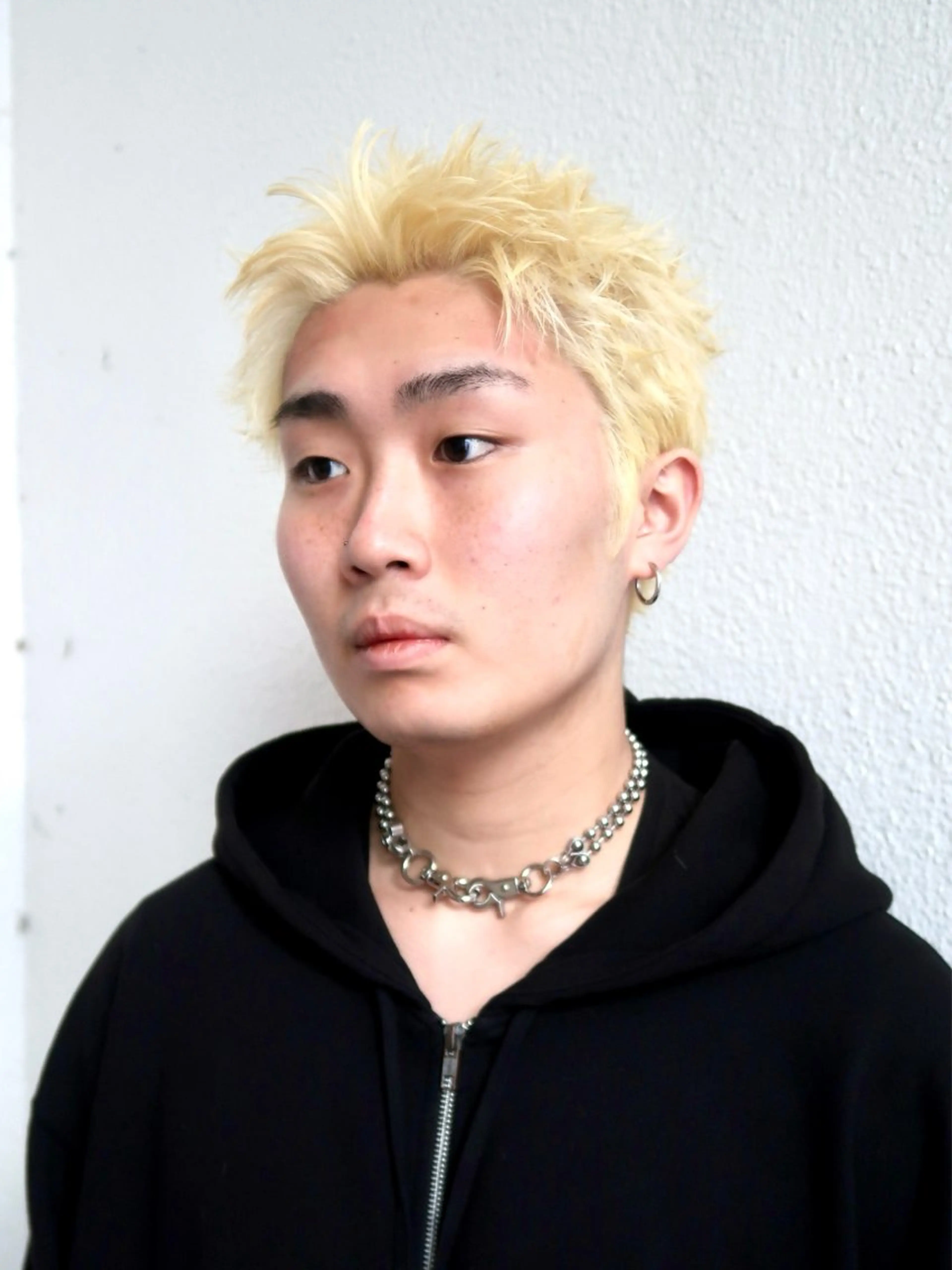 ショート カラー メンズ Rei/ 縮毛矯正/ ハイライトカラー募集のヘアスタイル