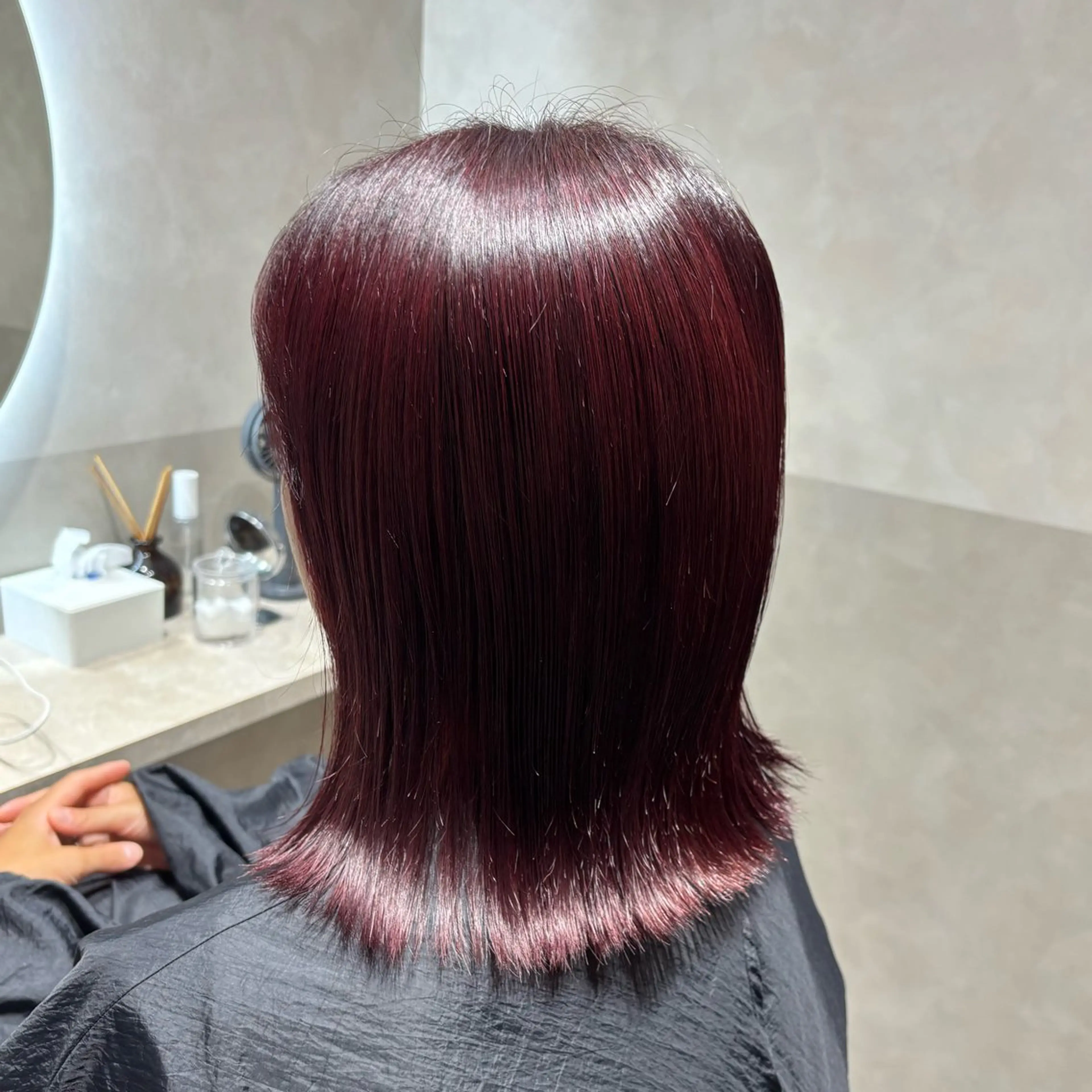 セミロング カラー classic kawasaki所属・川崎のカラー職人🥣 kentaのヘアスタイル