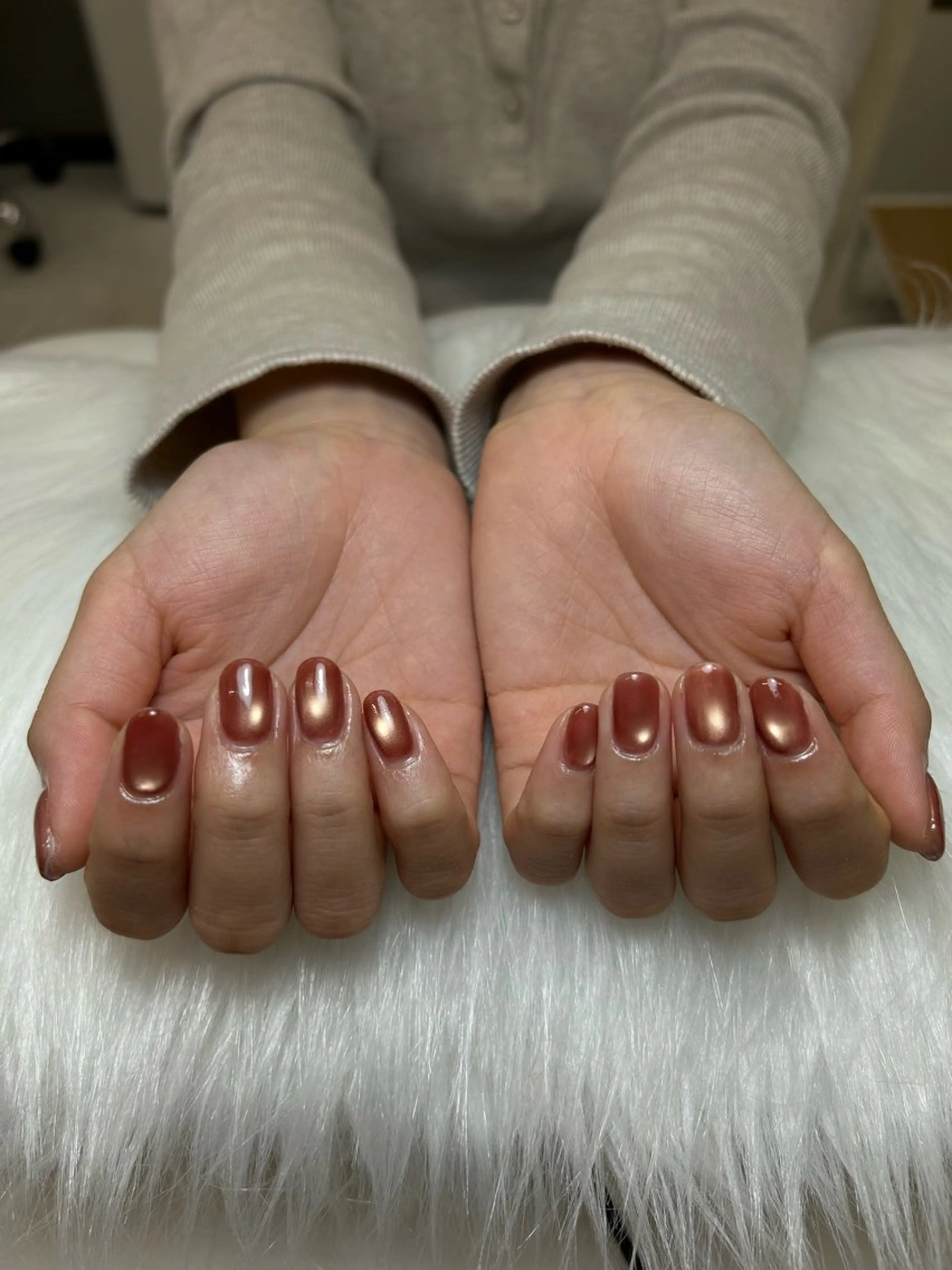 ネイル マグネットネイル マグネットワンカラー ワンカラーネイル ハンドネイル MIHANAネイル ／RUNA ルナのネイルデザイン