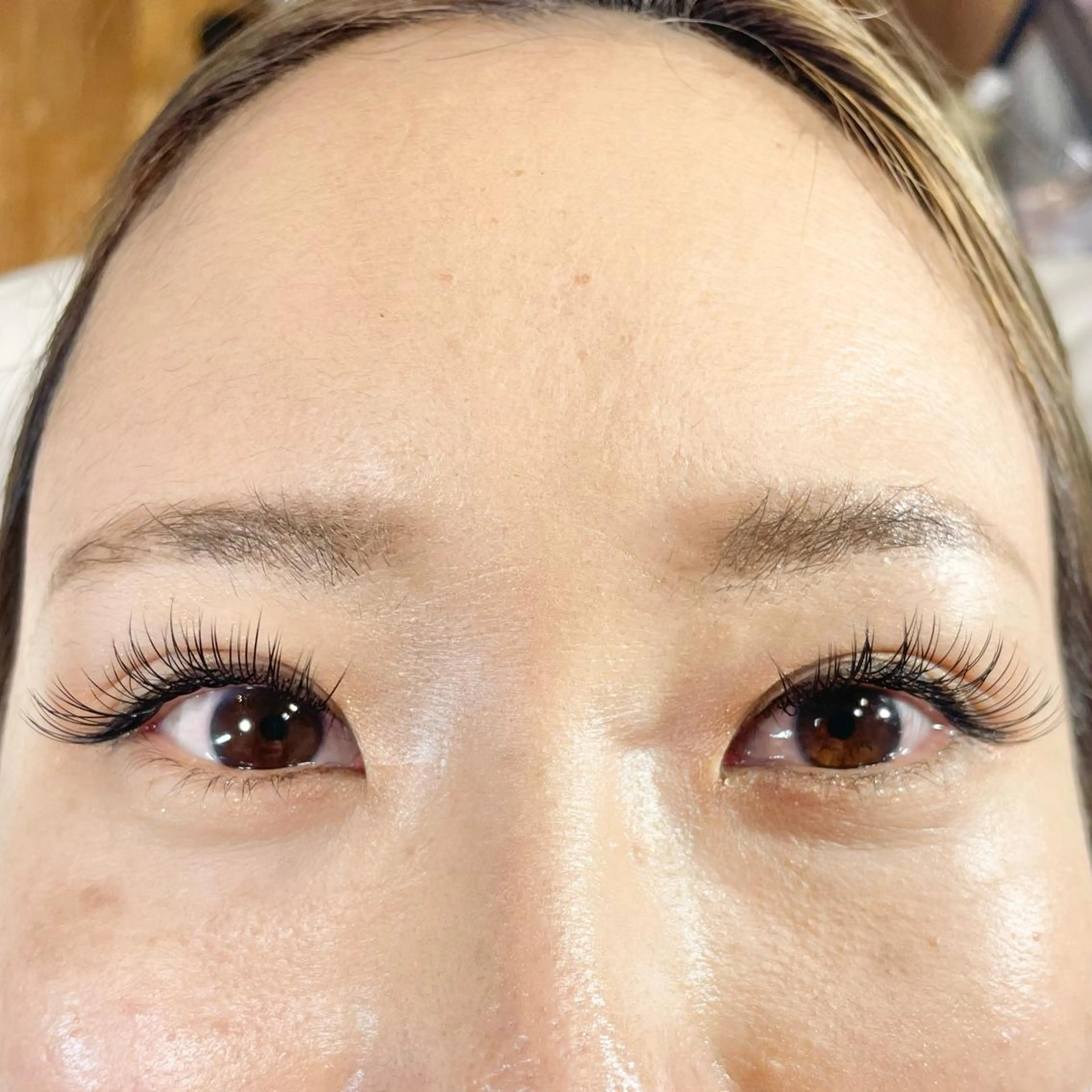 モチ定評🍒オフ&アイシャンプー無料✨フラットラッシュ160本 カラーエクステ＋800円の写真