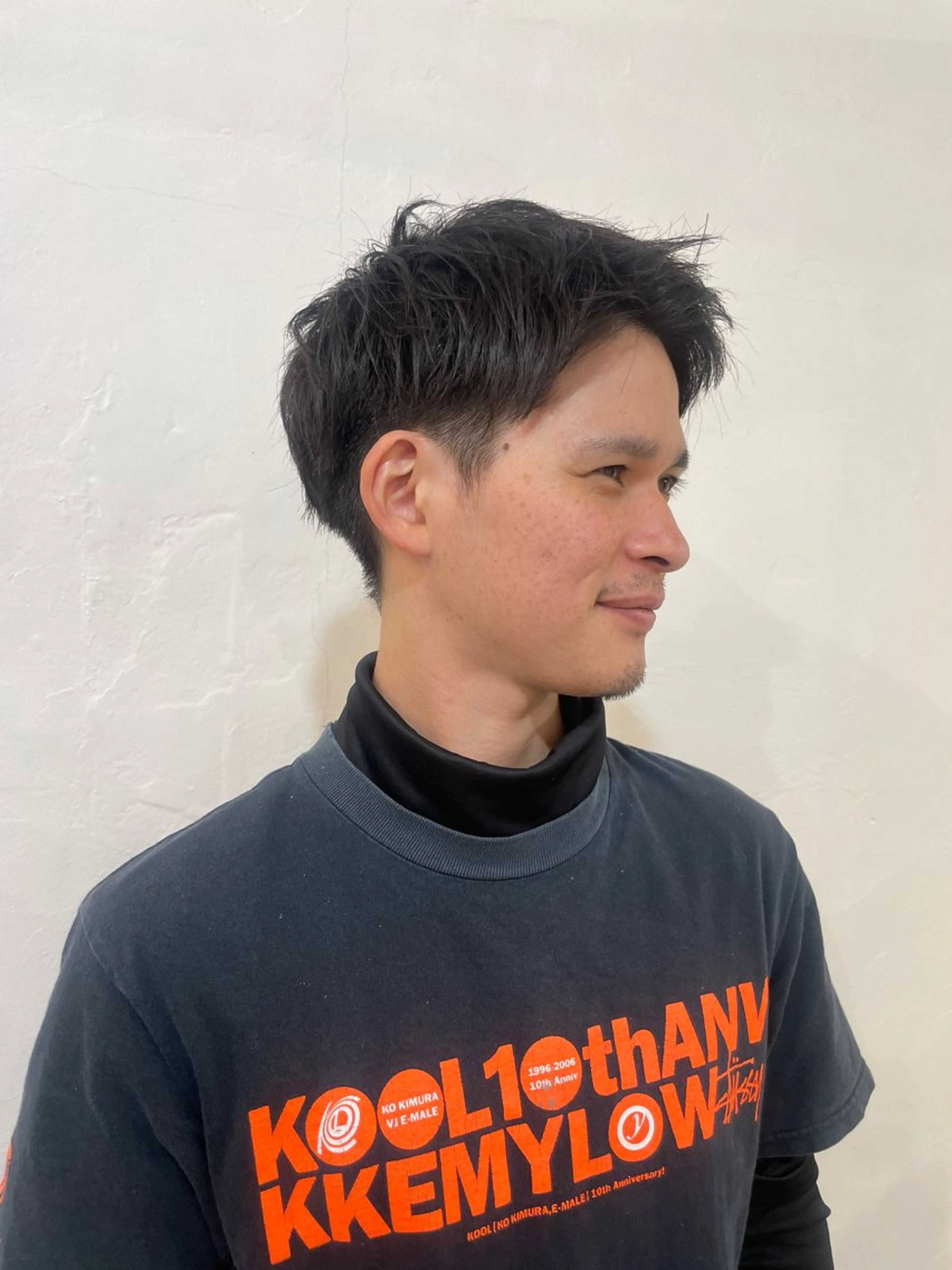 メンズ アップバング ミディアム特化 /透明感カラーmoeのヘアスタイル