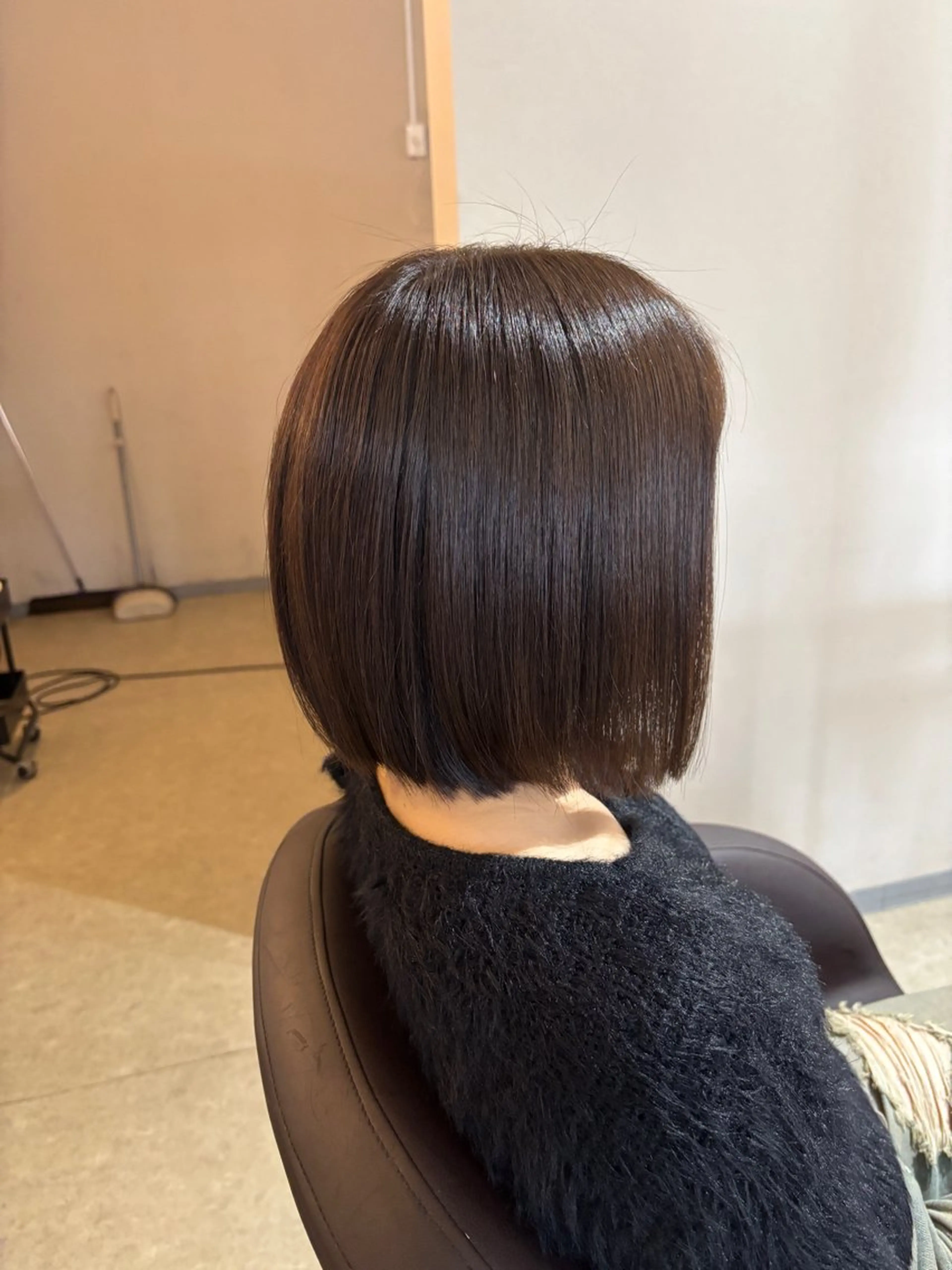 ショート カラー ブリーチカラー🤍 髪質改善🌟のヘアスタイル