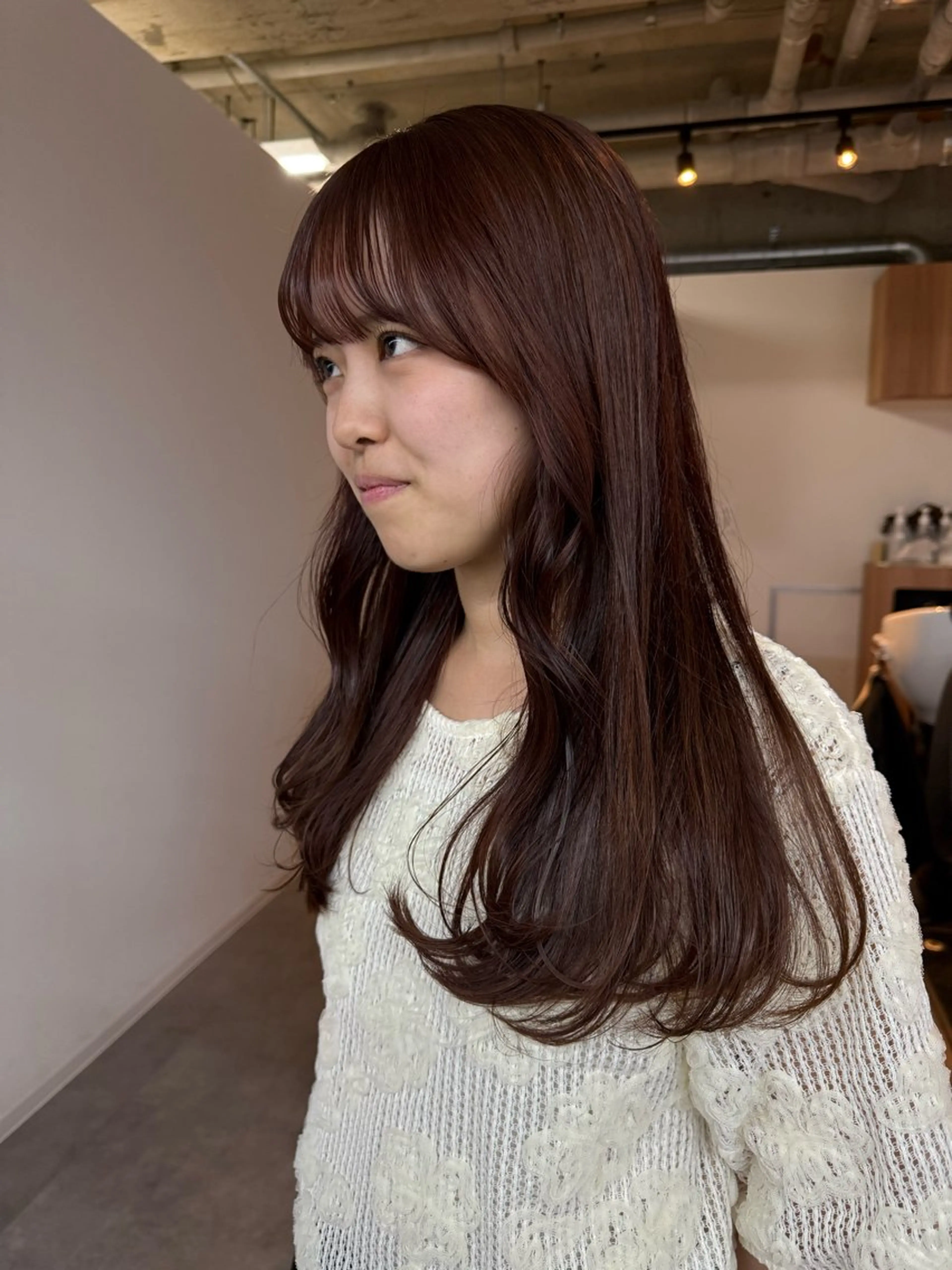 ロング 透明感カラ️ー☆ NEONAのヘアスタイル