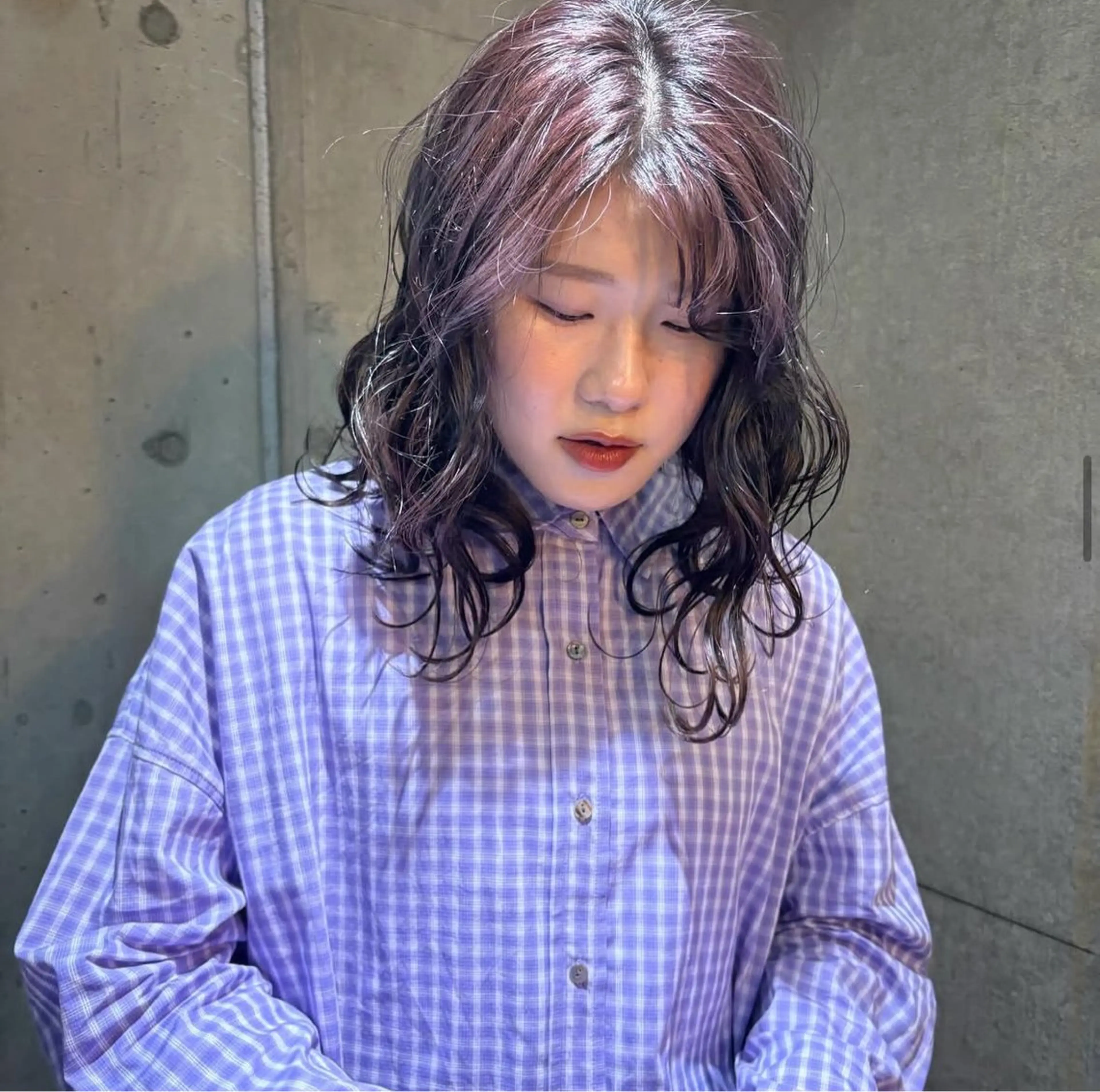 ミディアム カラー パーマ ヘアアレンジ キッズ ヘアカラー トリートメント デザインパーマ ハイライトIkumiのヘアスタイル