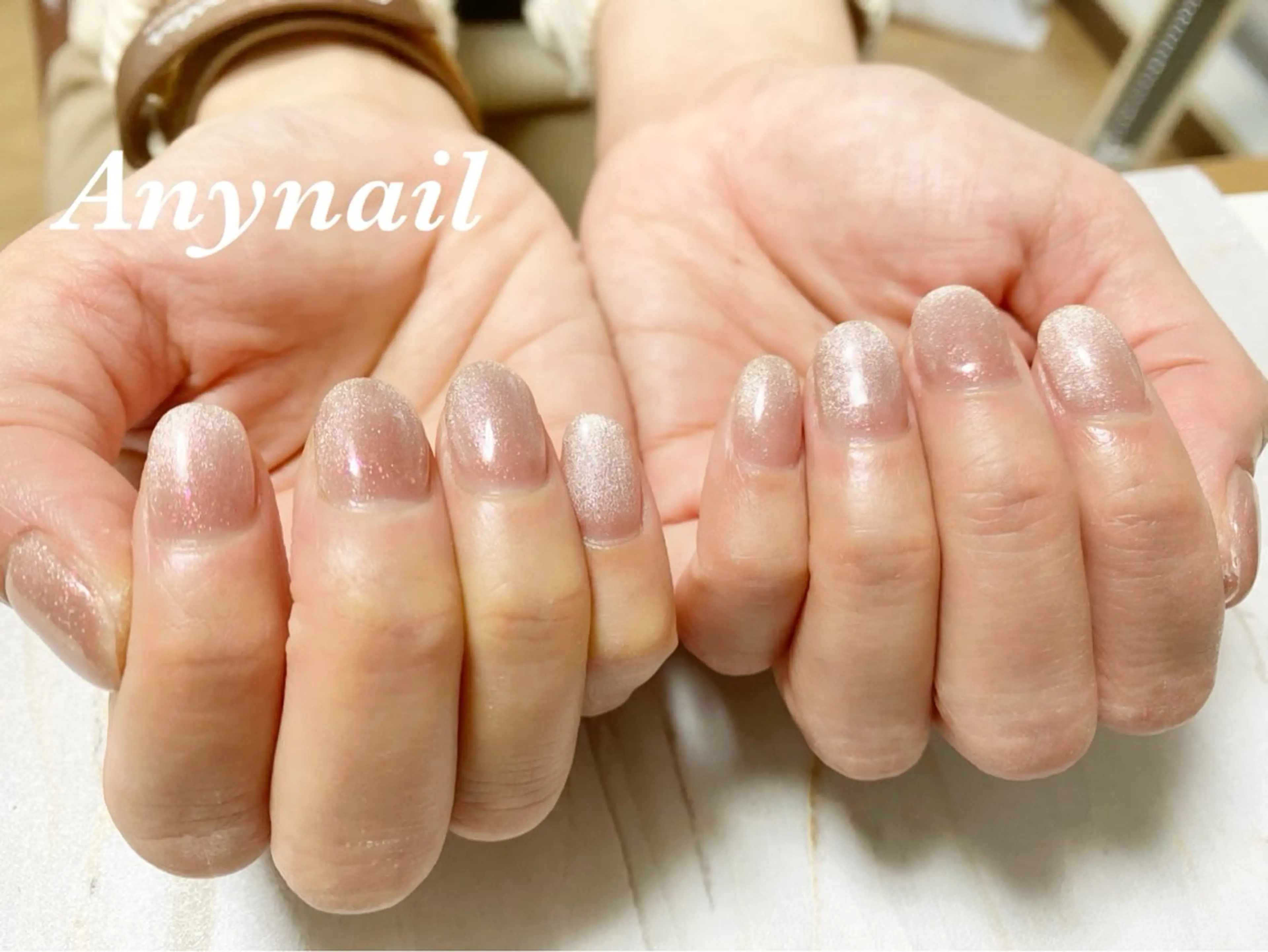 ネイル ブルー キラキラネイル マグネットネイル オフィスネイル ピンク ハンドネイル 岩澤 恵子のネイルデザイン