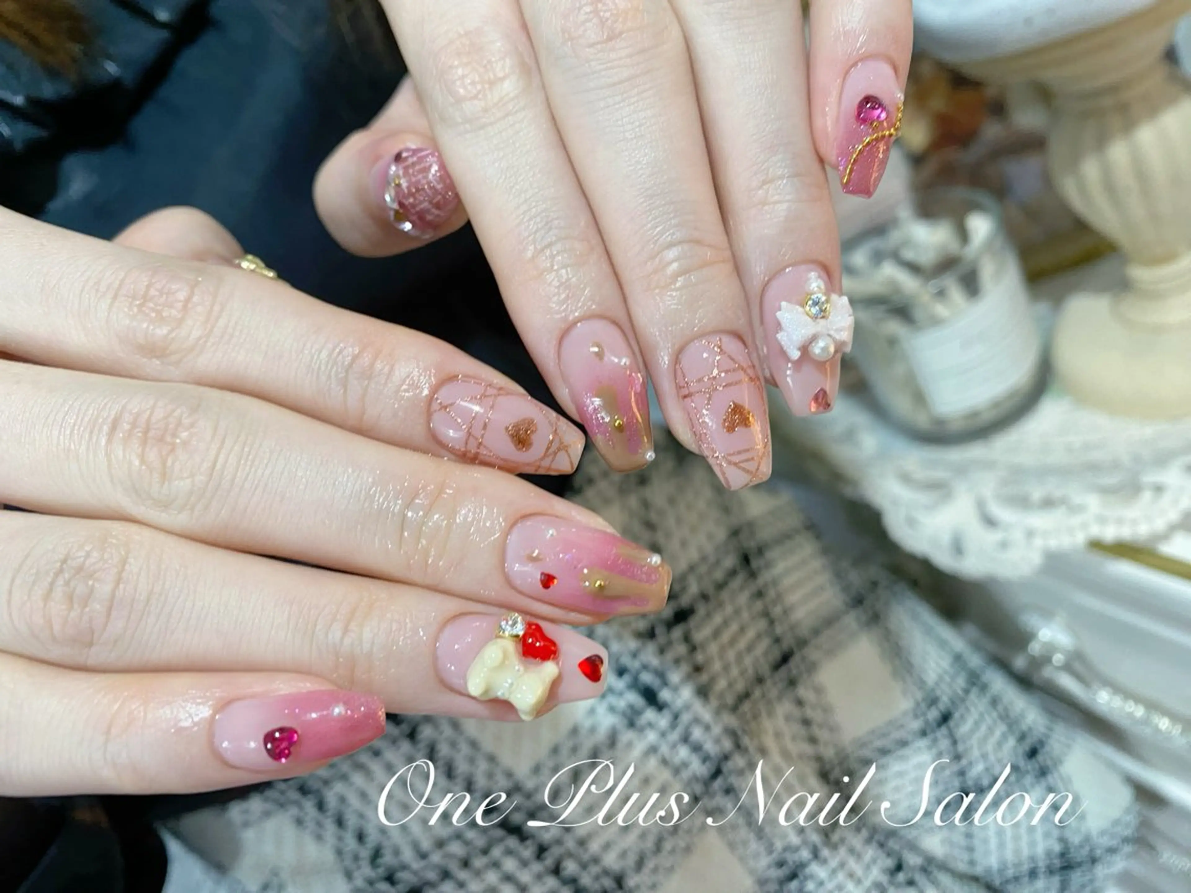 ネイル ハンドネイル One Plus Nail Salonのネイルデザイン