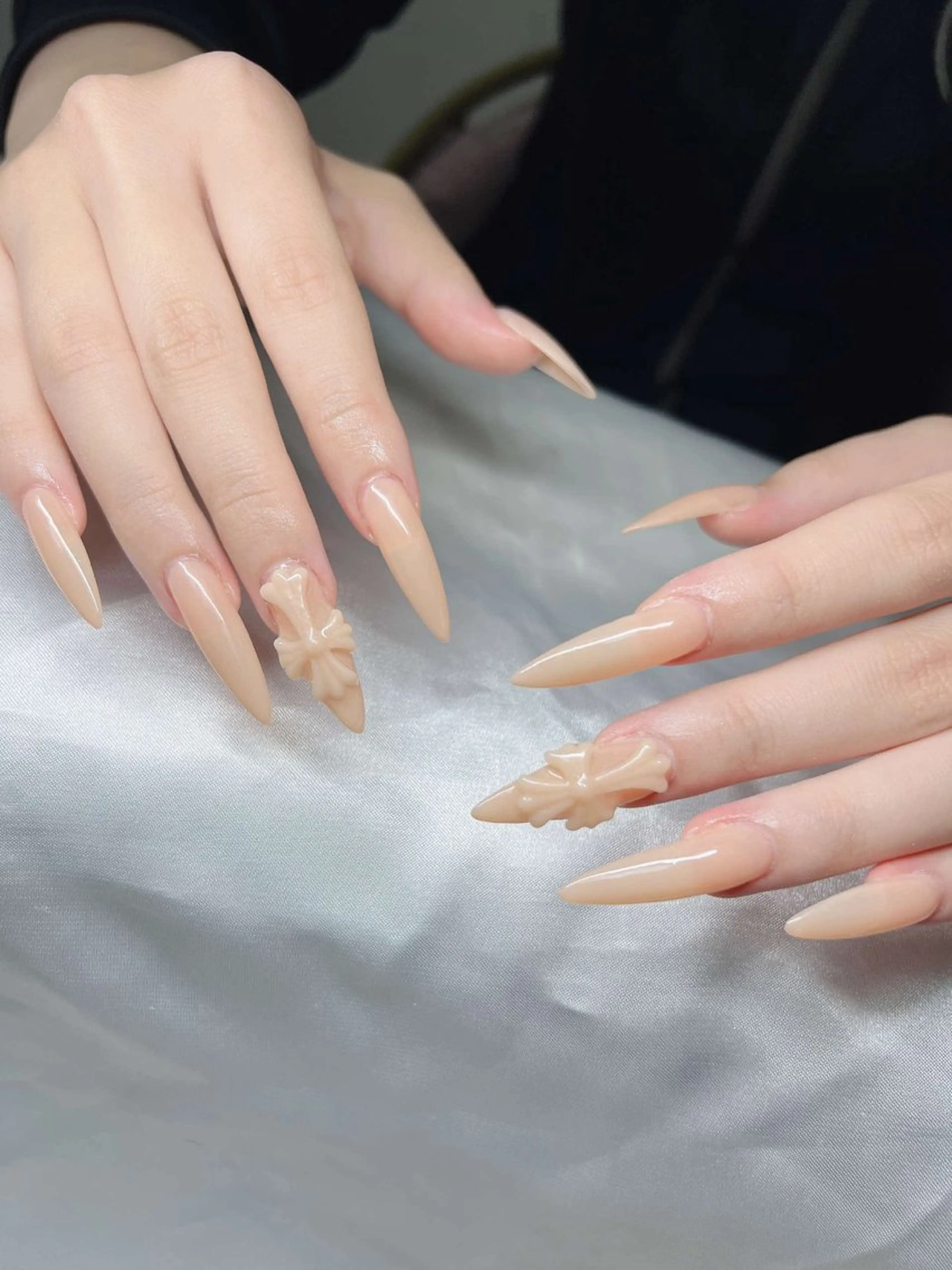 ネイル オーロラネイル チークネイル 長さ出し フットネイル フレンチネイル Lee Nails チップ長さだし専門店のネイルデザイン