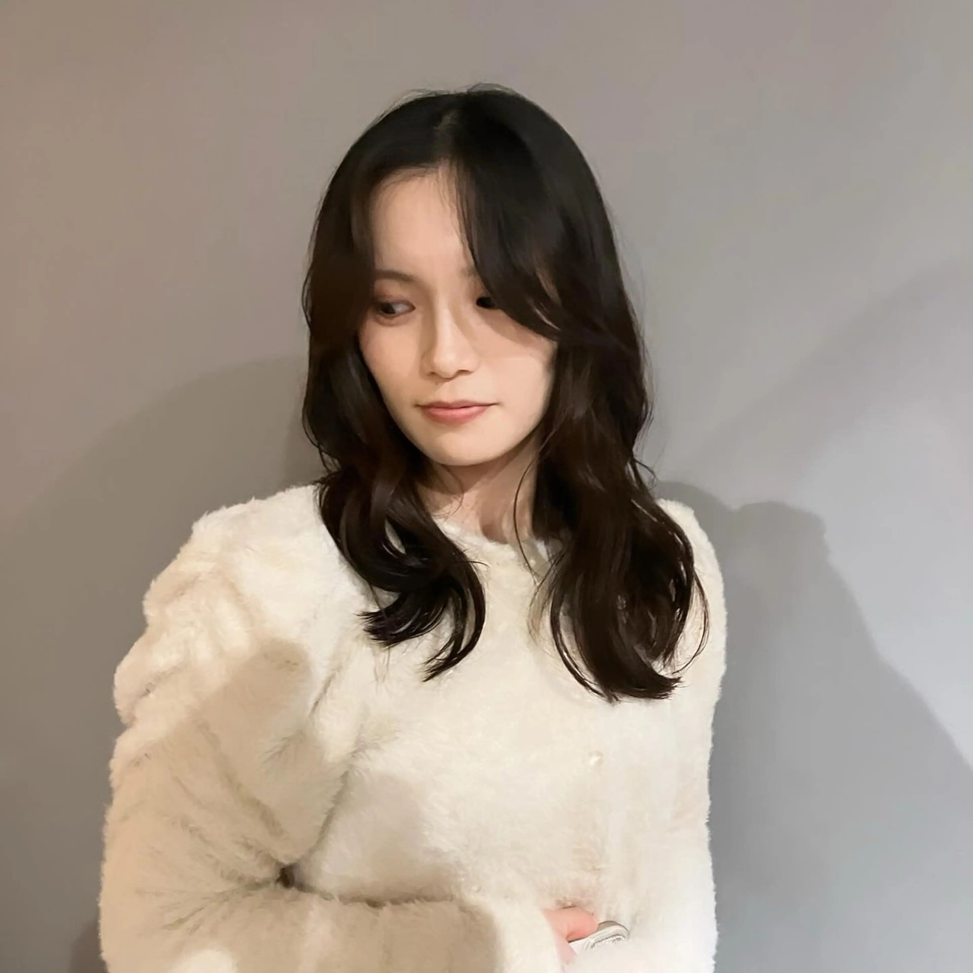 セミロング 髪質改善/縮毛矯正 /美髪カラー/こてのヘアスタイル