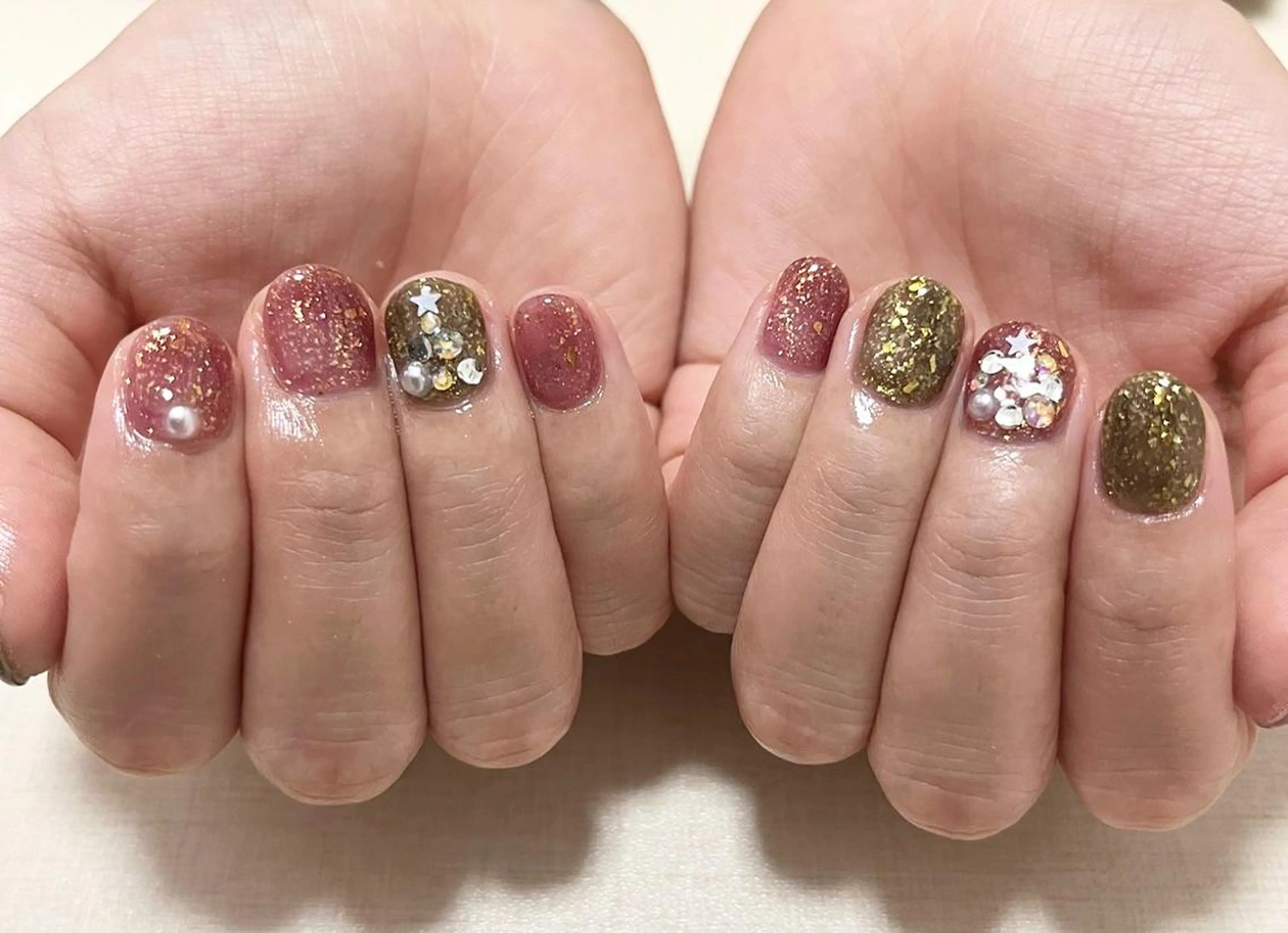 ネイル ハンドネイル わたなべ さやかのネイルデザイン