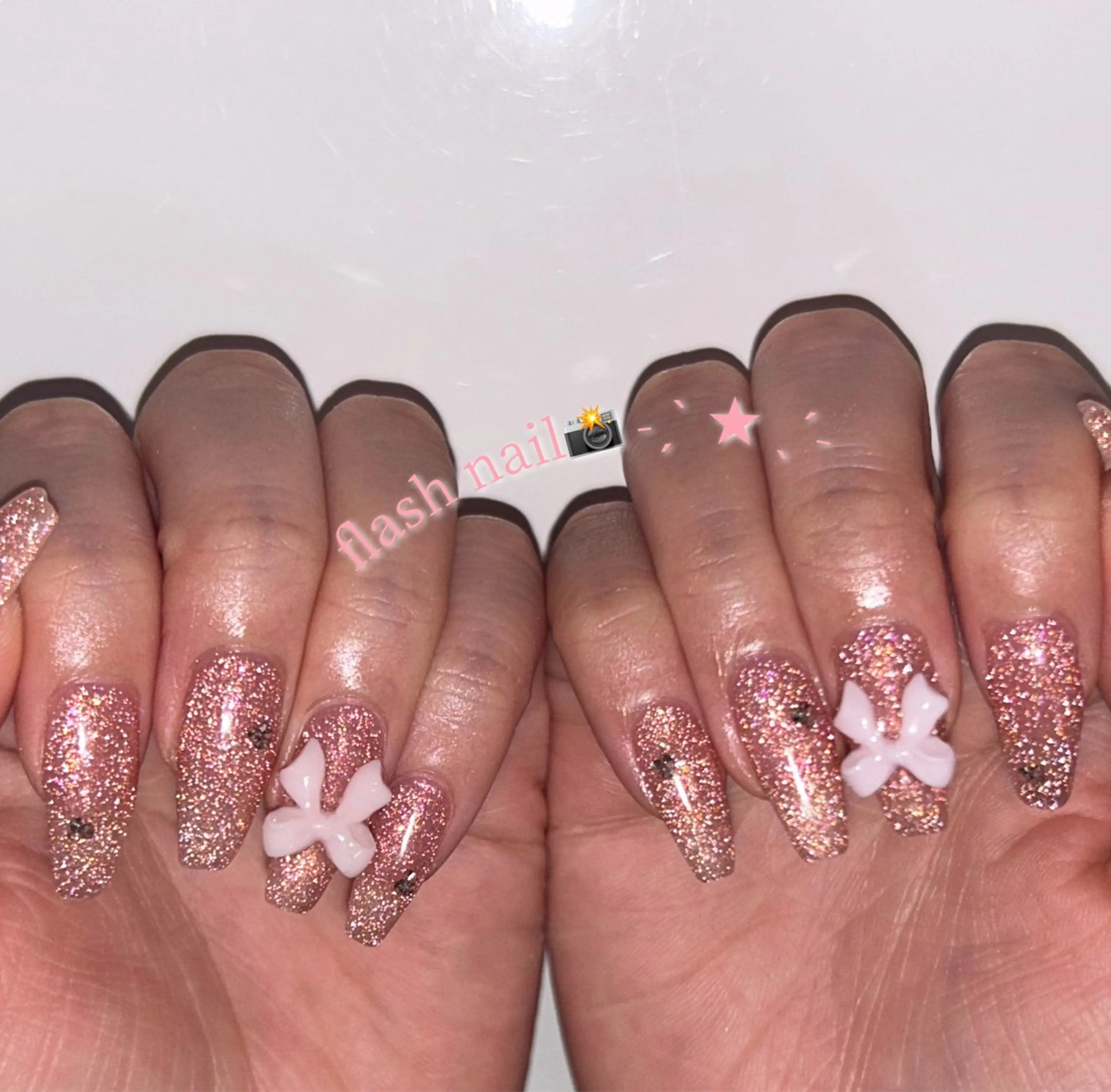 “オフなし”♡フラッシュネイルの写真