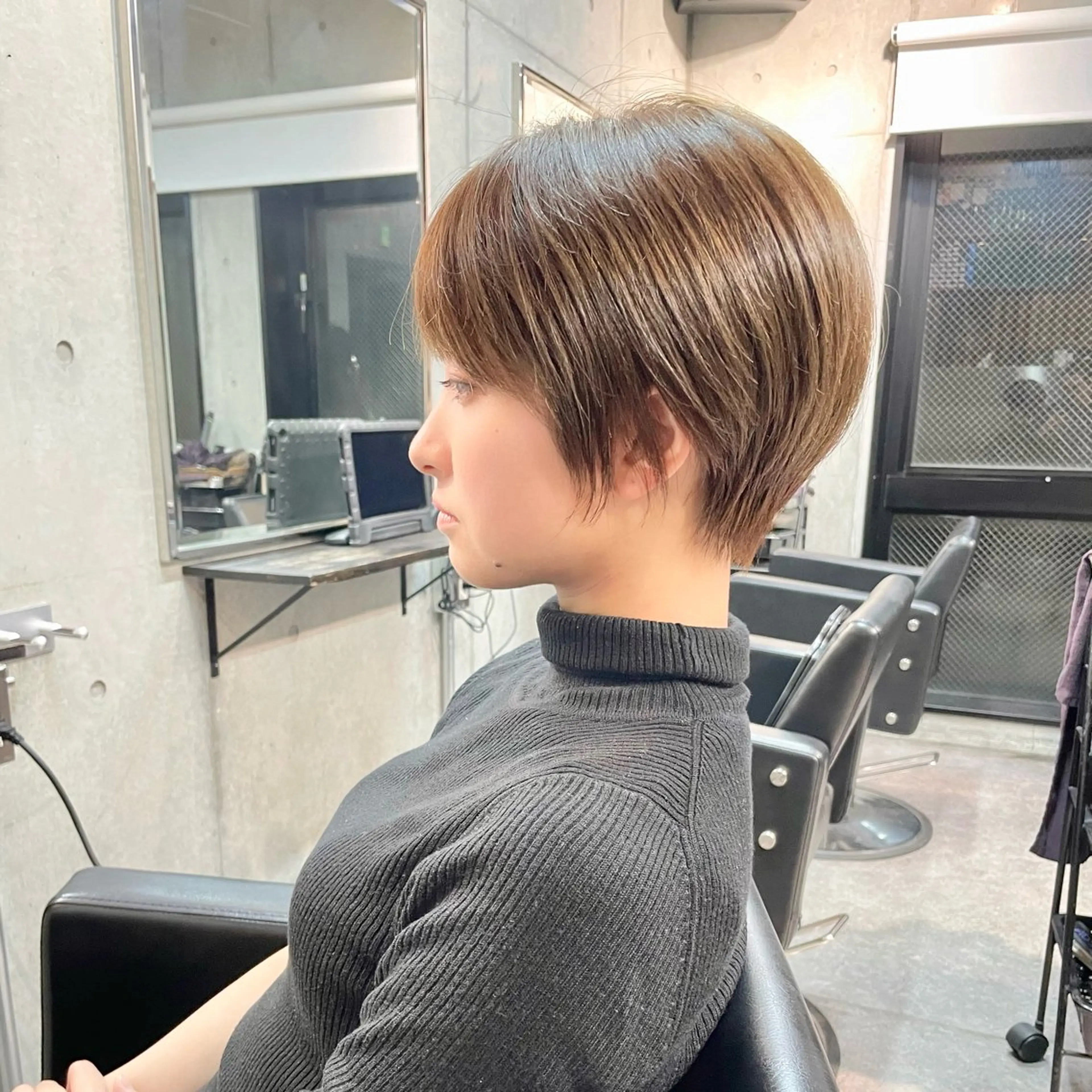 ショート カラー ショートボブ 透明感カラー ボブ ショートヘア トリートメント カット ヘアカラー トリートメント ショートボブ縮毛矯正 髪質改善のプロ山道潤のヘアスタイル