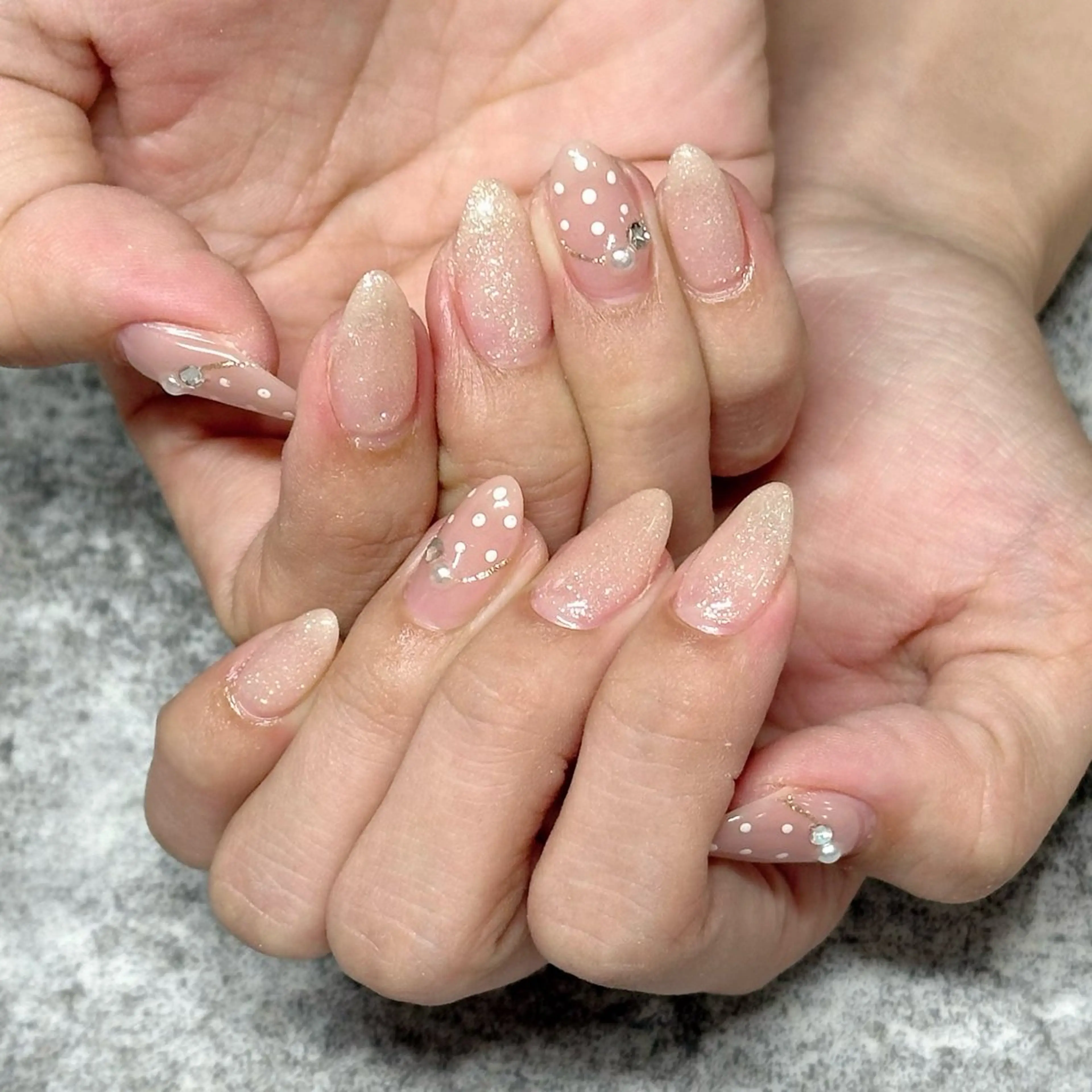 ネイル ハンドネイル wellmoon Tanaのネイルデザイン