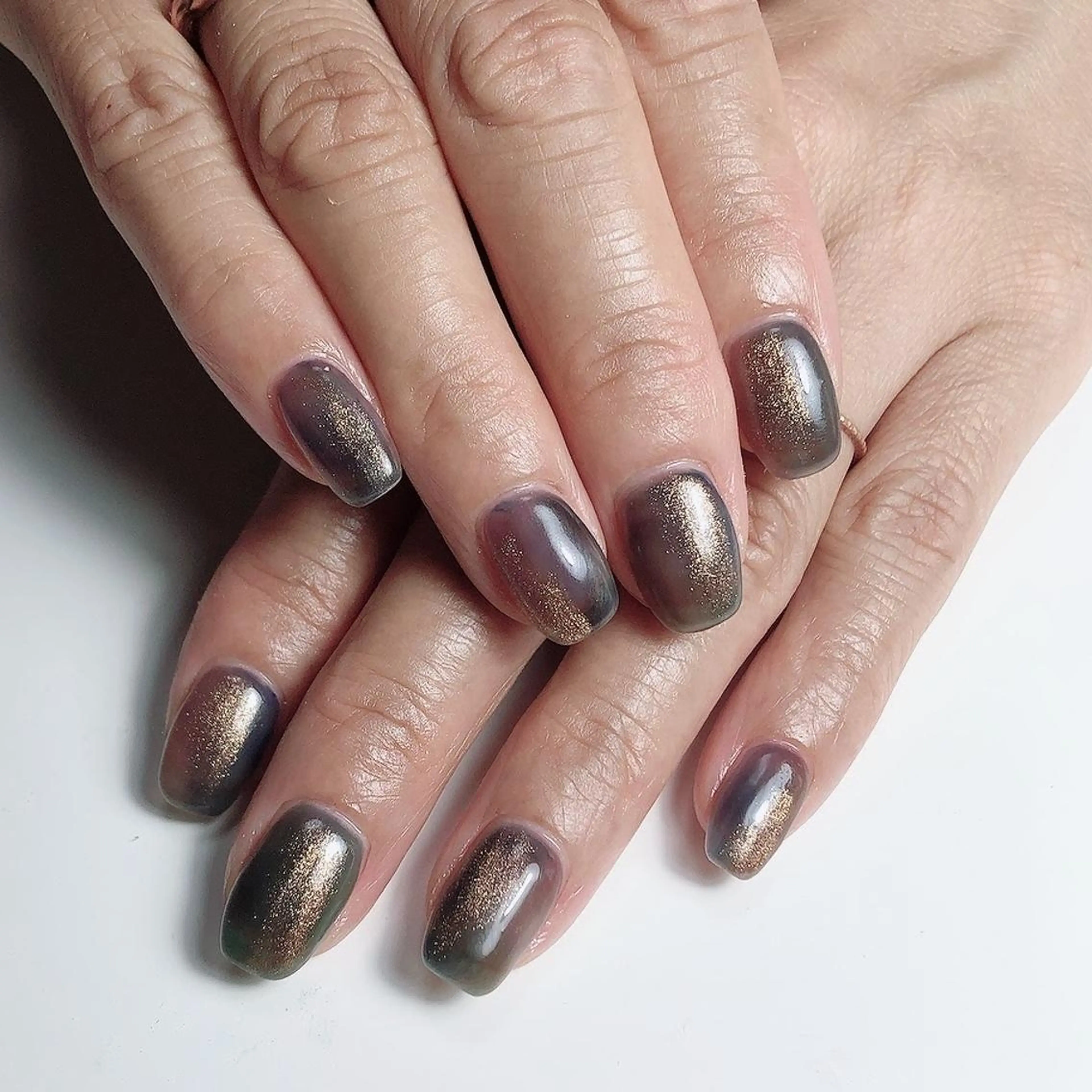 ミディアム ネイル ニュアンスネイル ☺︎山部 志麻☺︎のネイルデザイン