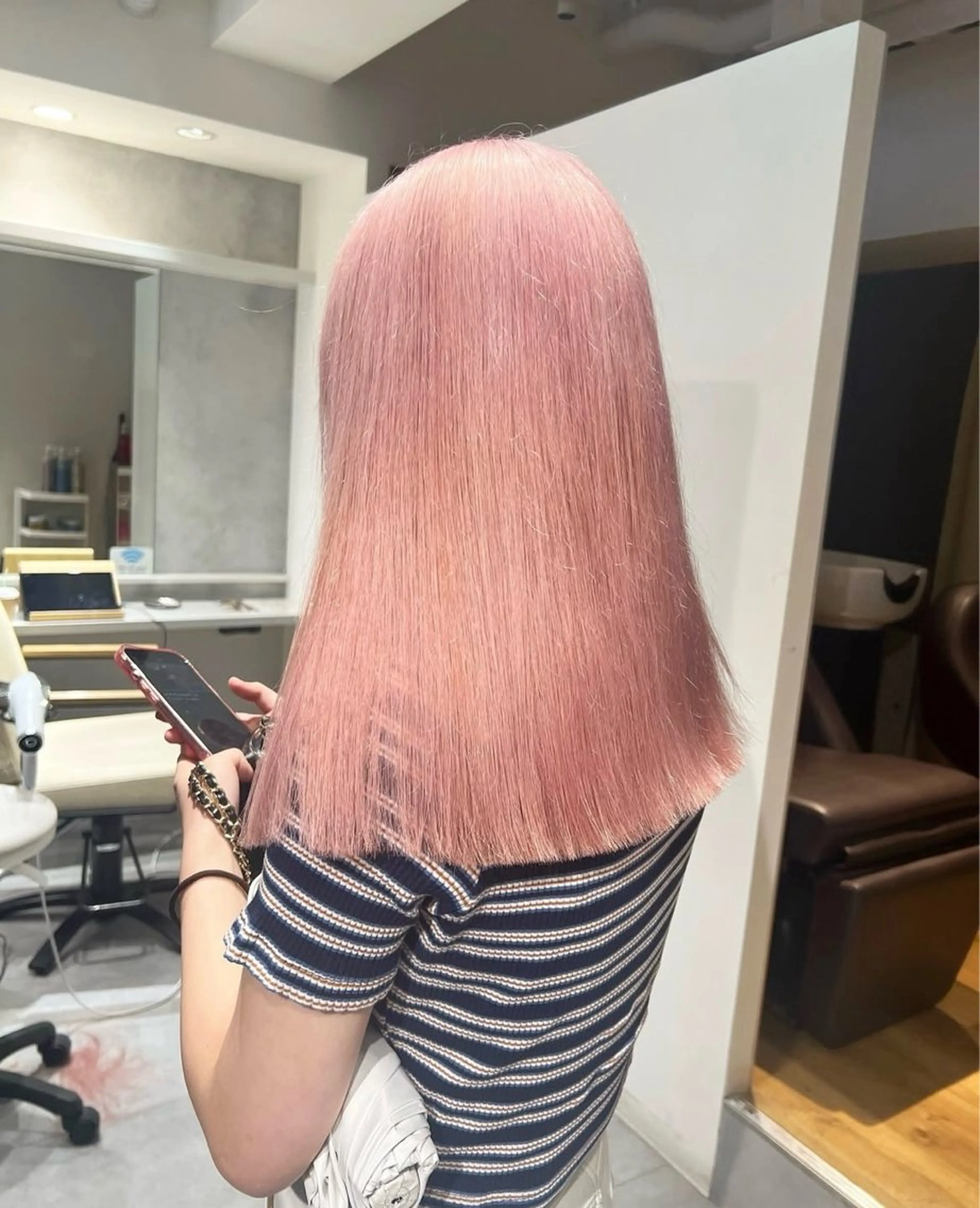 ロング ハイトーンカラー/ 梅田/Aikaのヘアスタイル