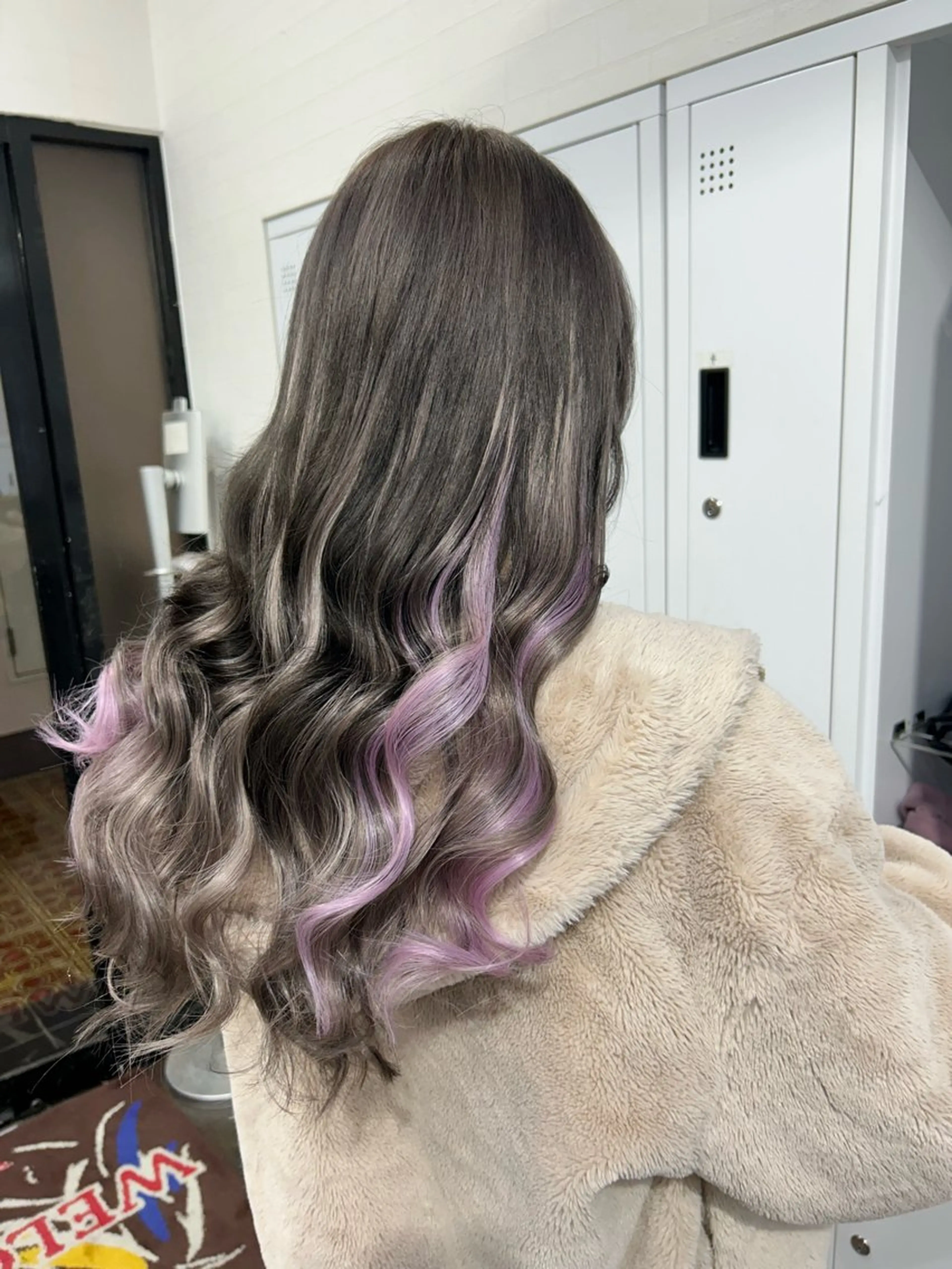 ロング カラー イヤリングカラー エクステ カット ヘアカラー エクステ 🌸U-topia 🌸伊藤穂乃花🌸のヘアスタイル