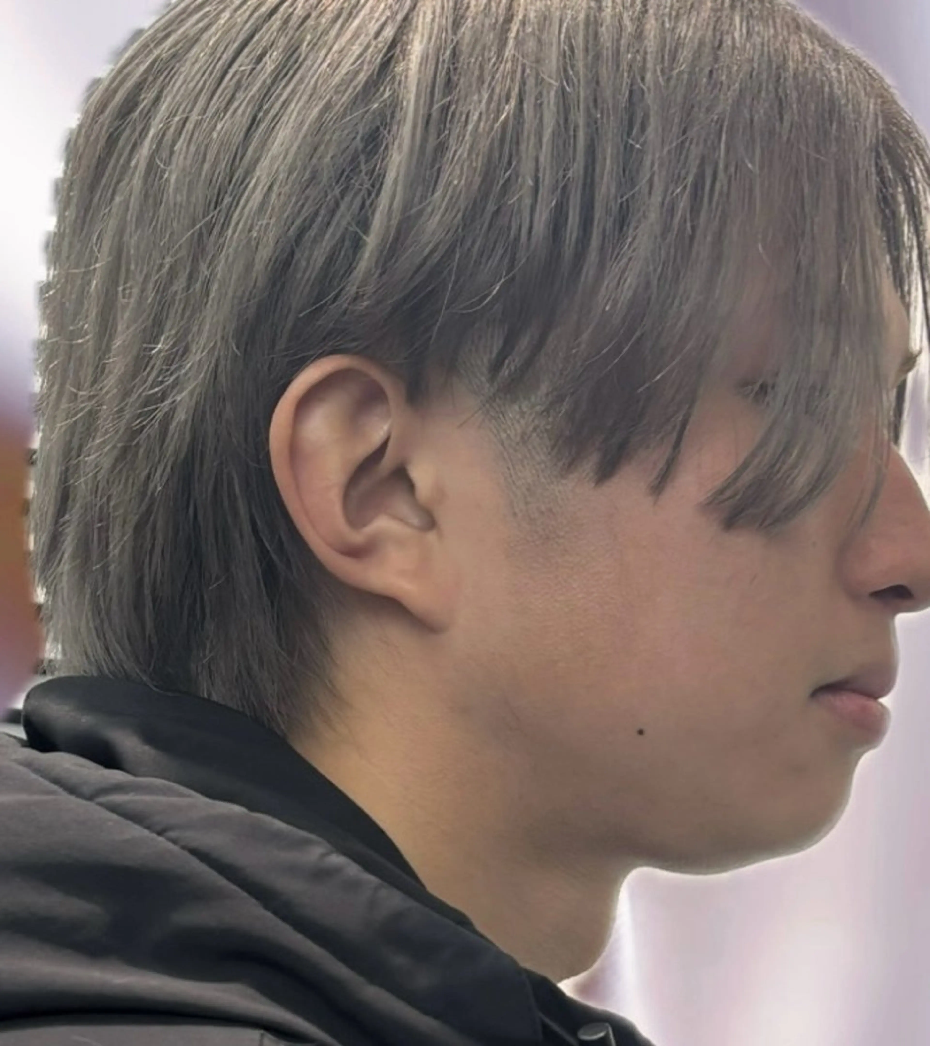 ショート カラー ハイトーンカラー シルバー ヘアカラー ENIEN MAKE'S 立川所属・ナチュラルなカラー 映画美容師/yujiのヘアスタイル