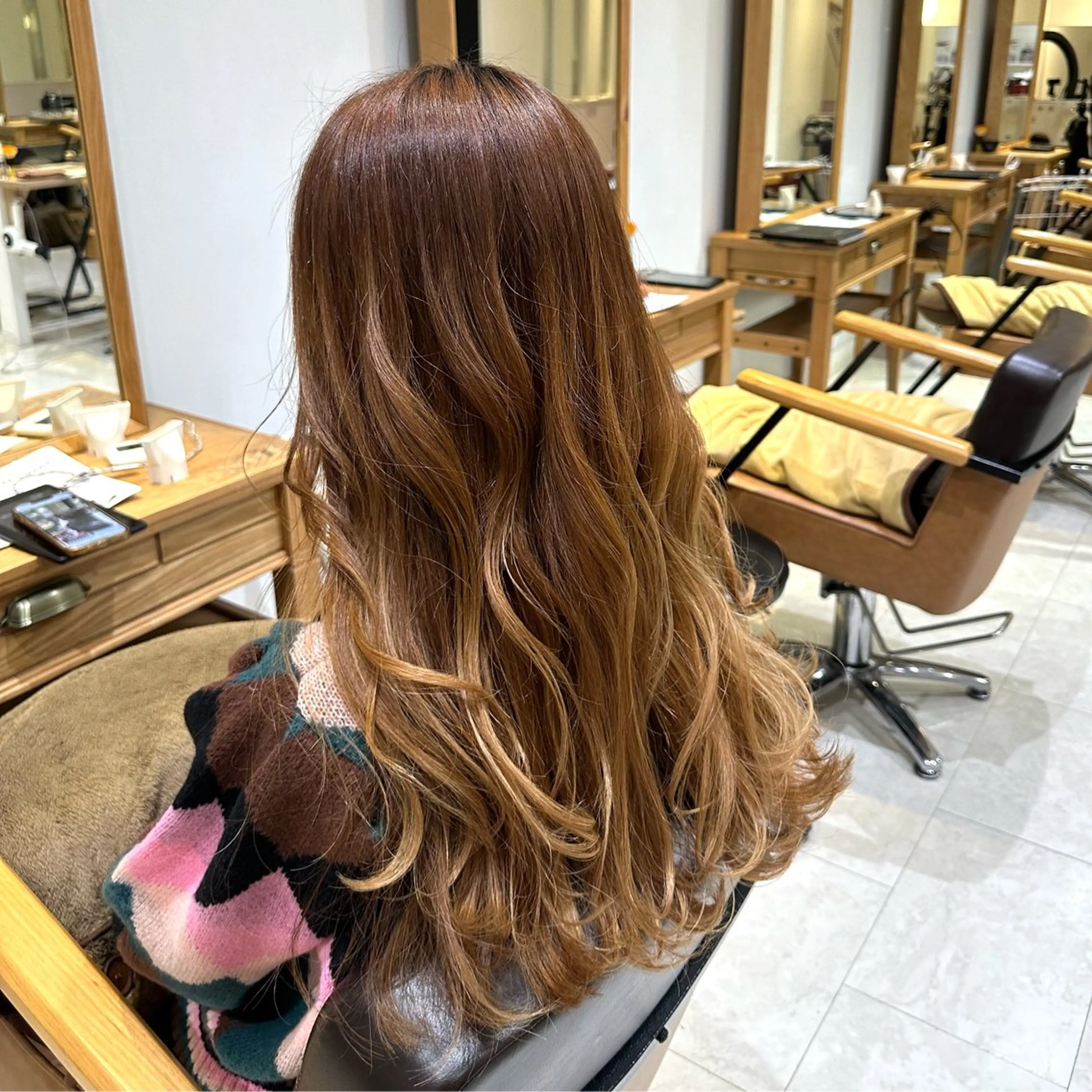 ロング 小西冬馬  髪質改善 縮毛矯正 艶カラーのヘアスタイル