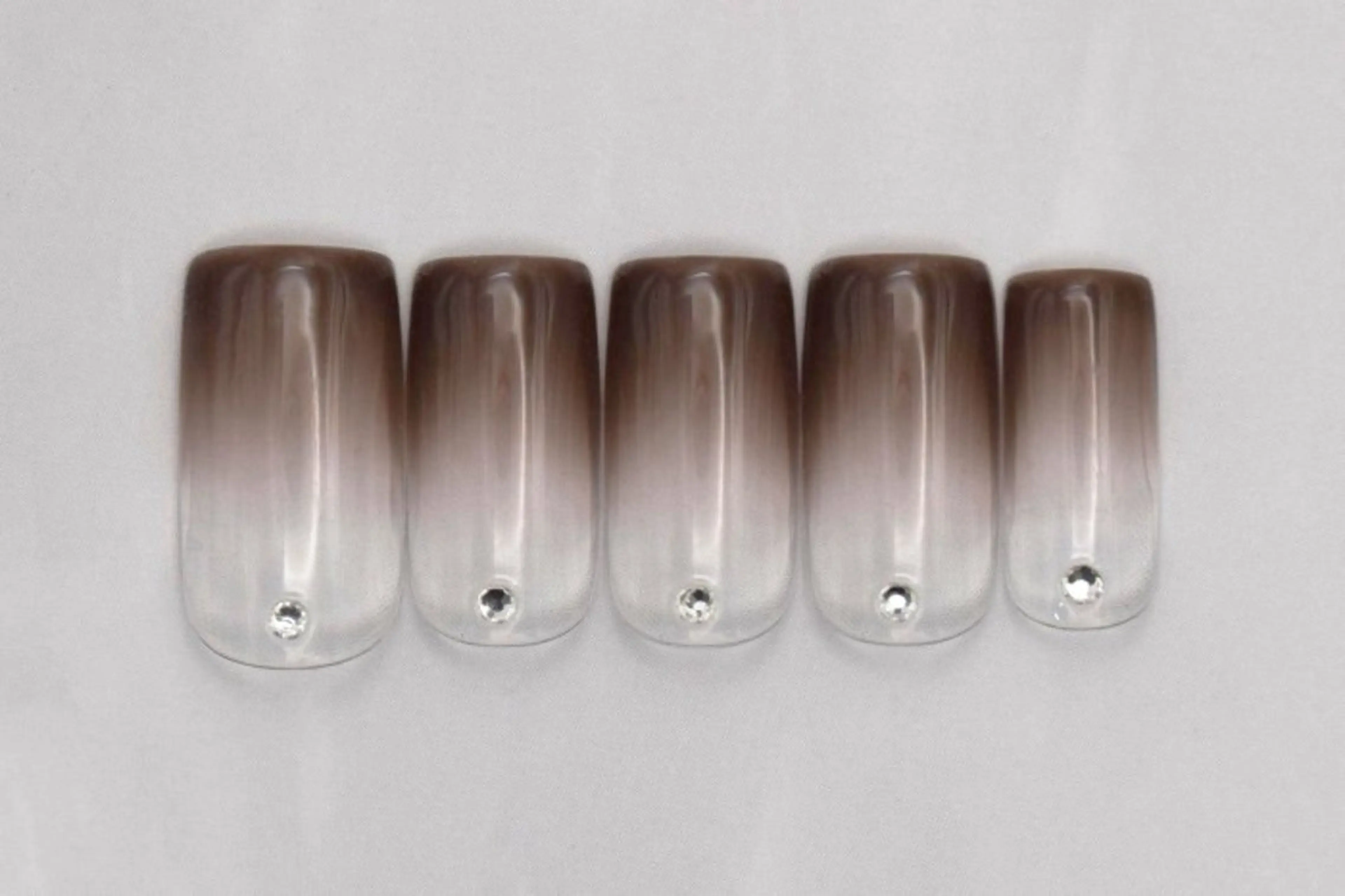 ネイル 長谷川 美穂のネイルデザイン