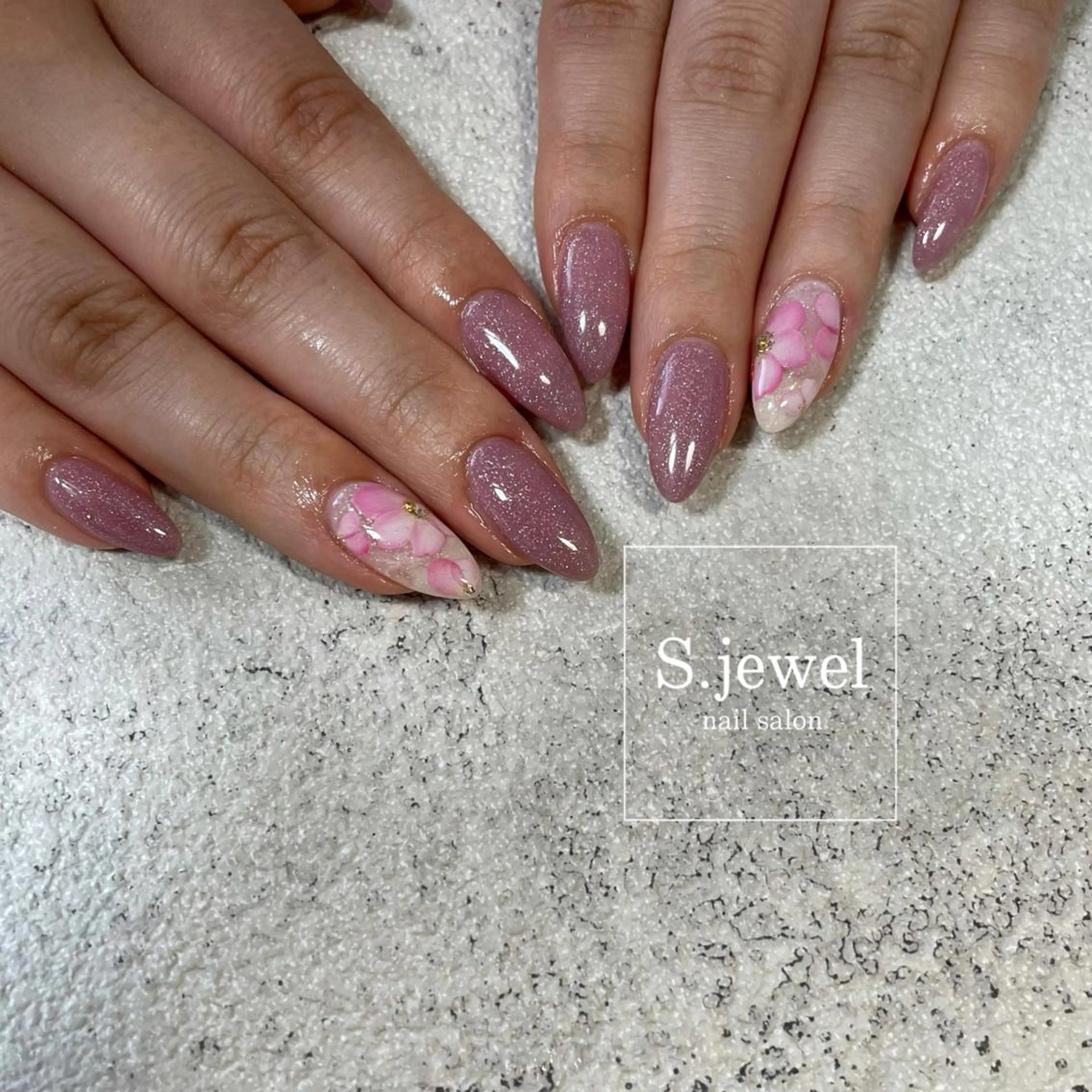 ネイル S♡JEWEL所属・S. JEWELのネイルデザイン