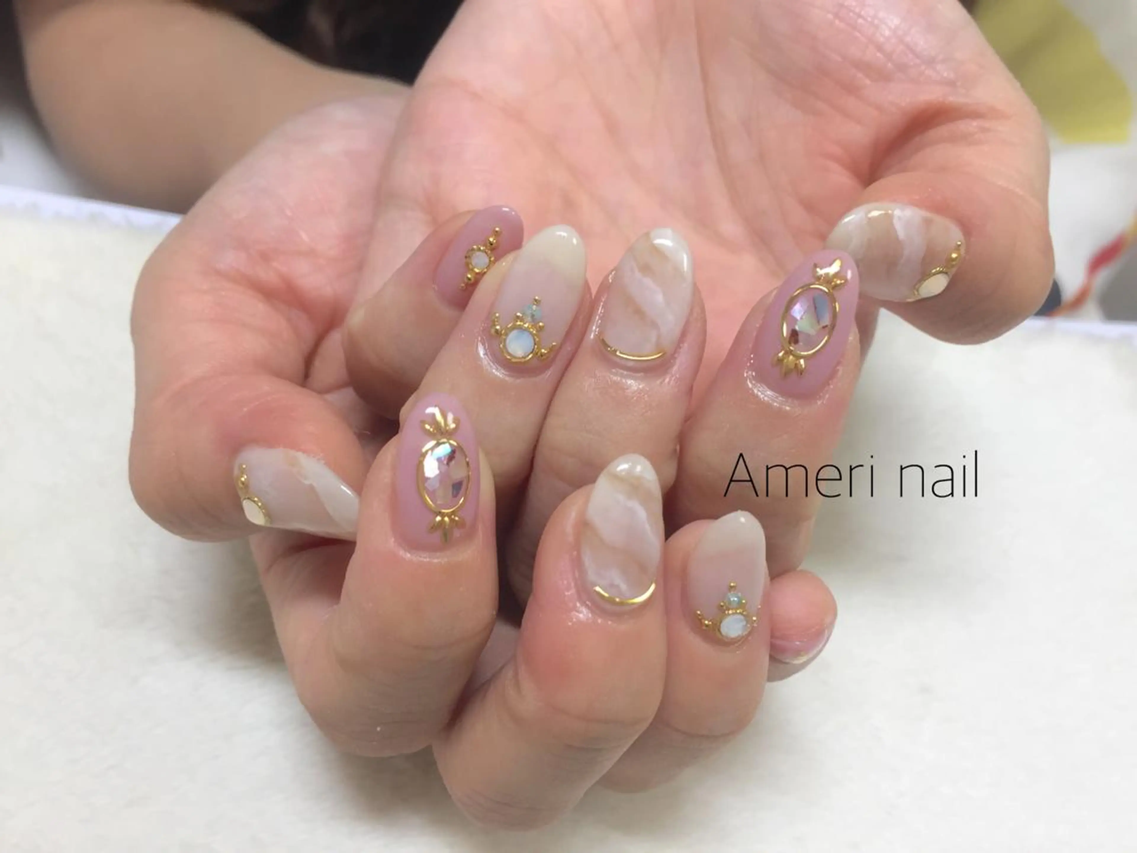 ネイル nailist TOMOのネイルデザイン