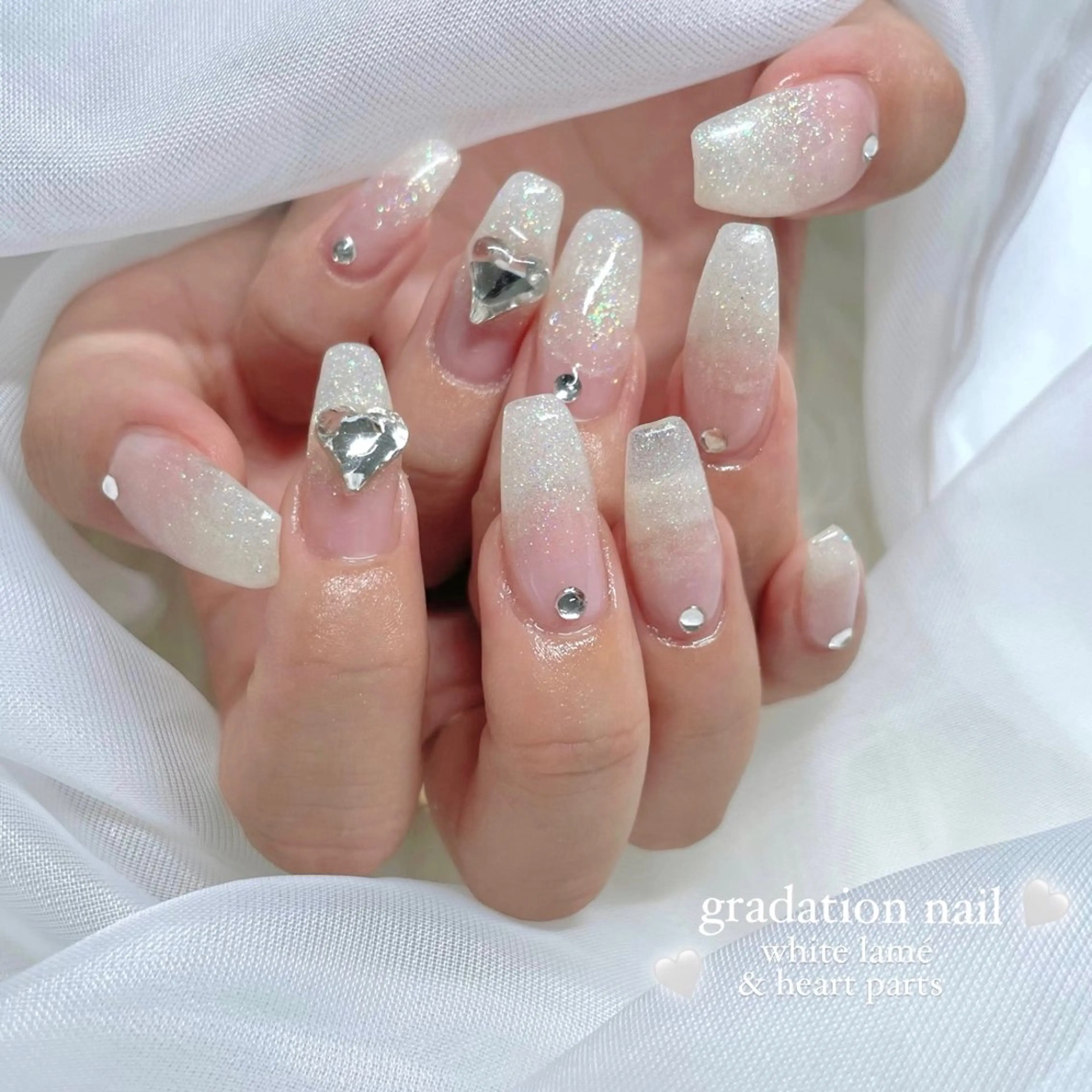 ネイル ハンドネイル Sii nail 🤍SAKIのネイルデザイン