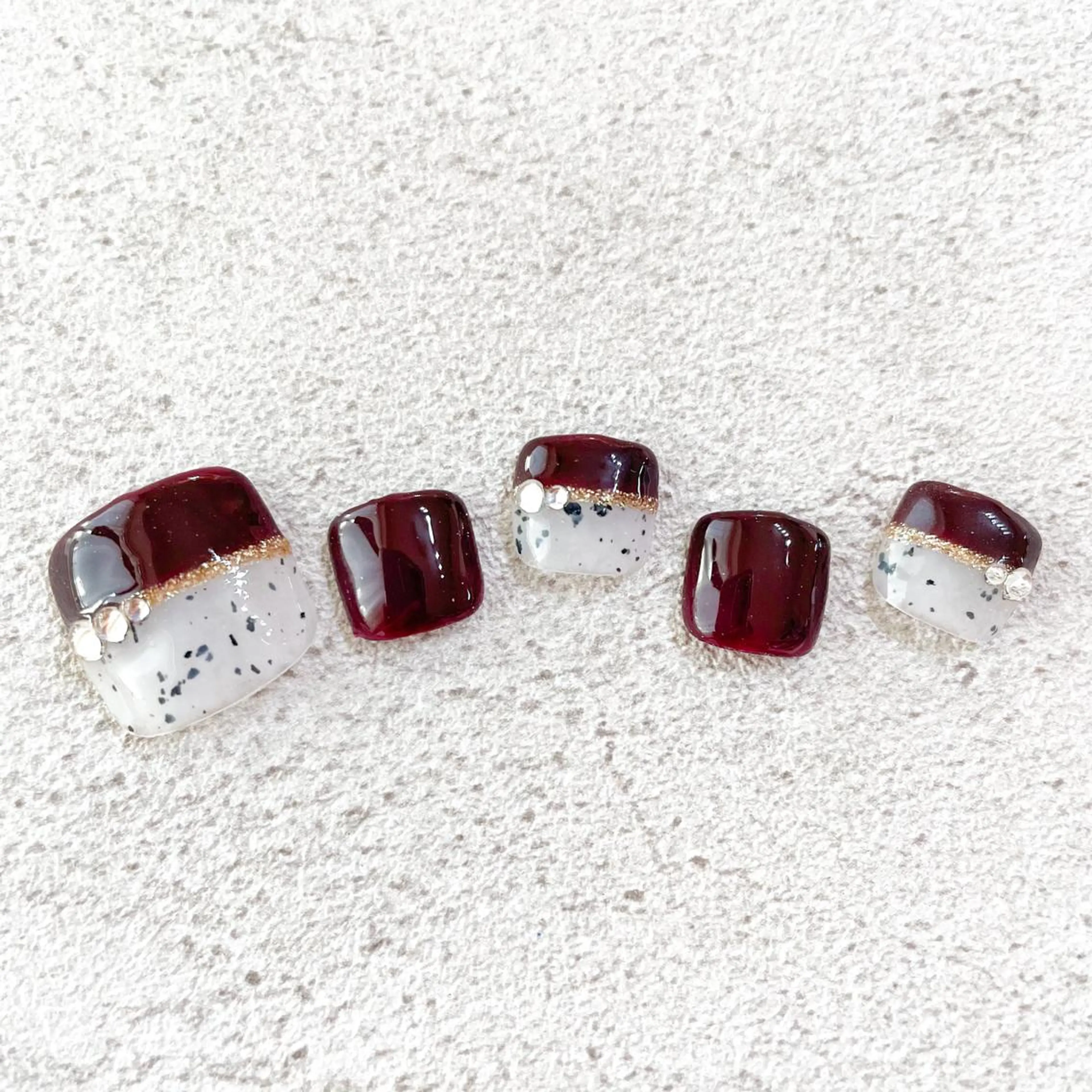 ネイル Tiary Nail Fのネイルデザイン