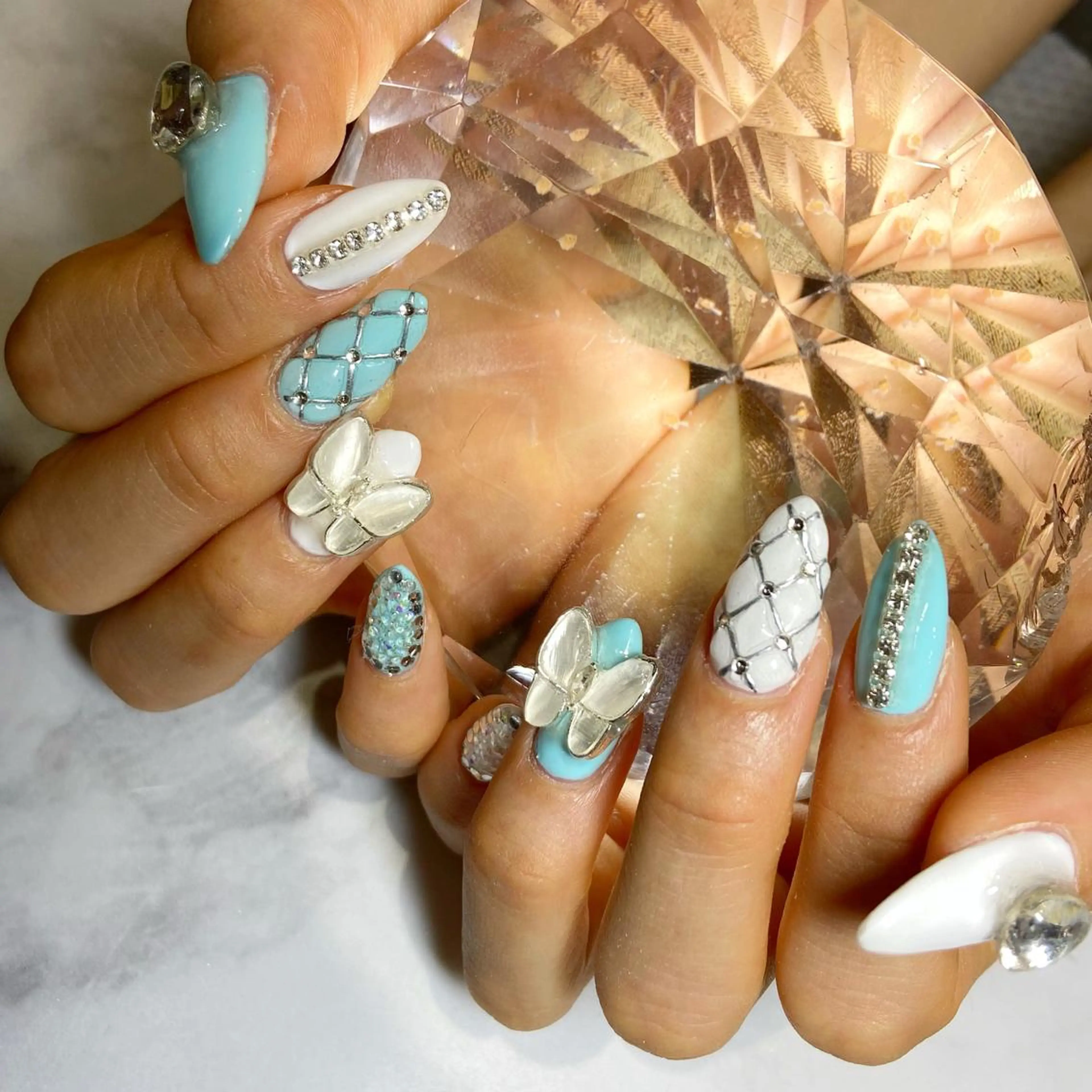 ネイル 持ち込み YUN 💅のネイルデザイン