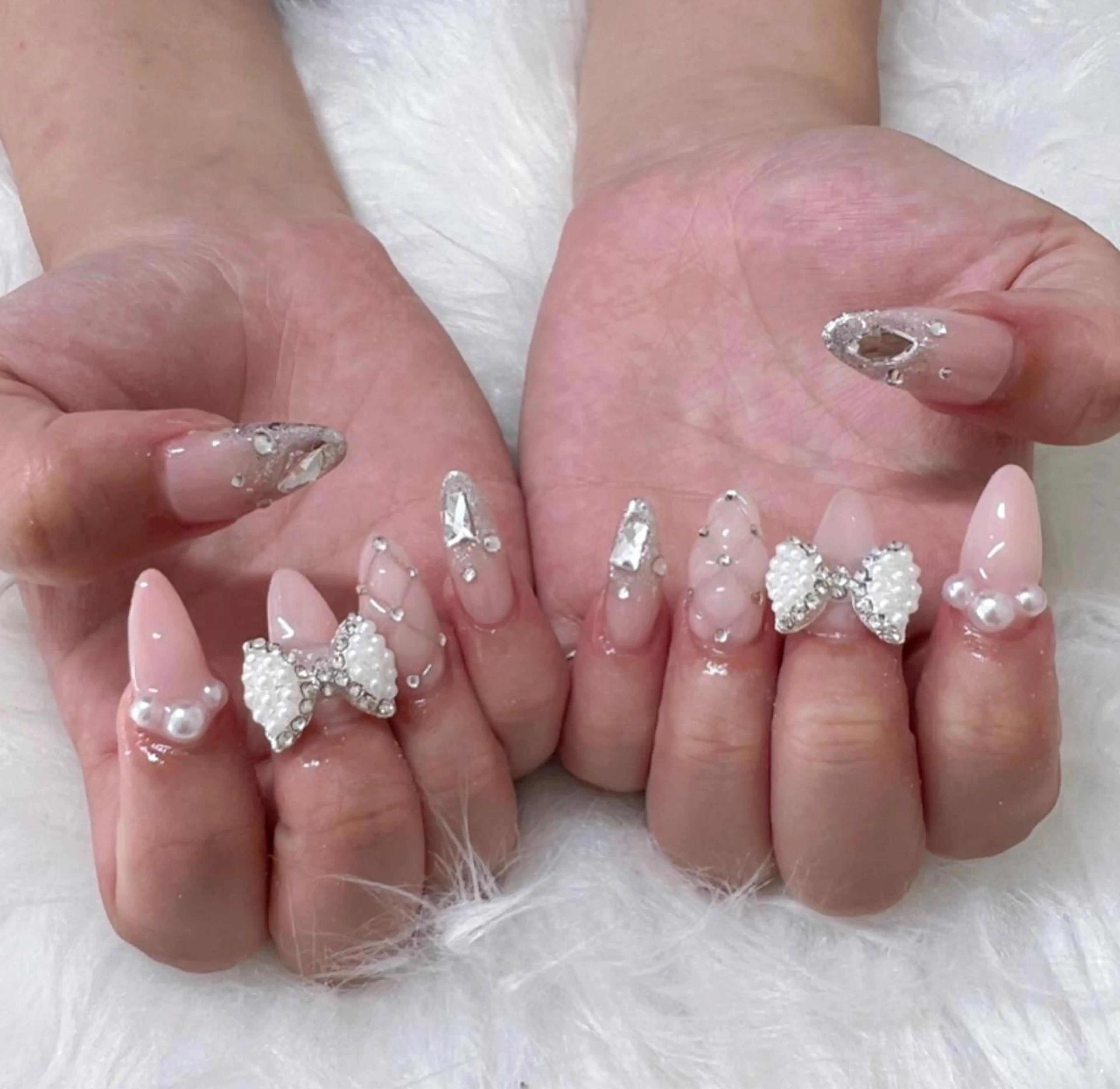 ロング ハンドネイル mao .のネイルデザイン