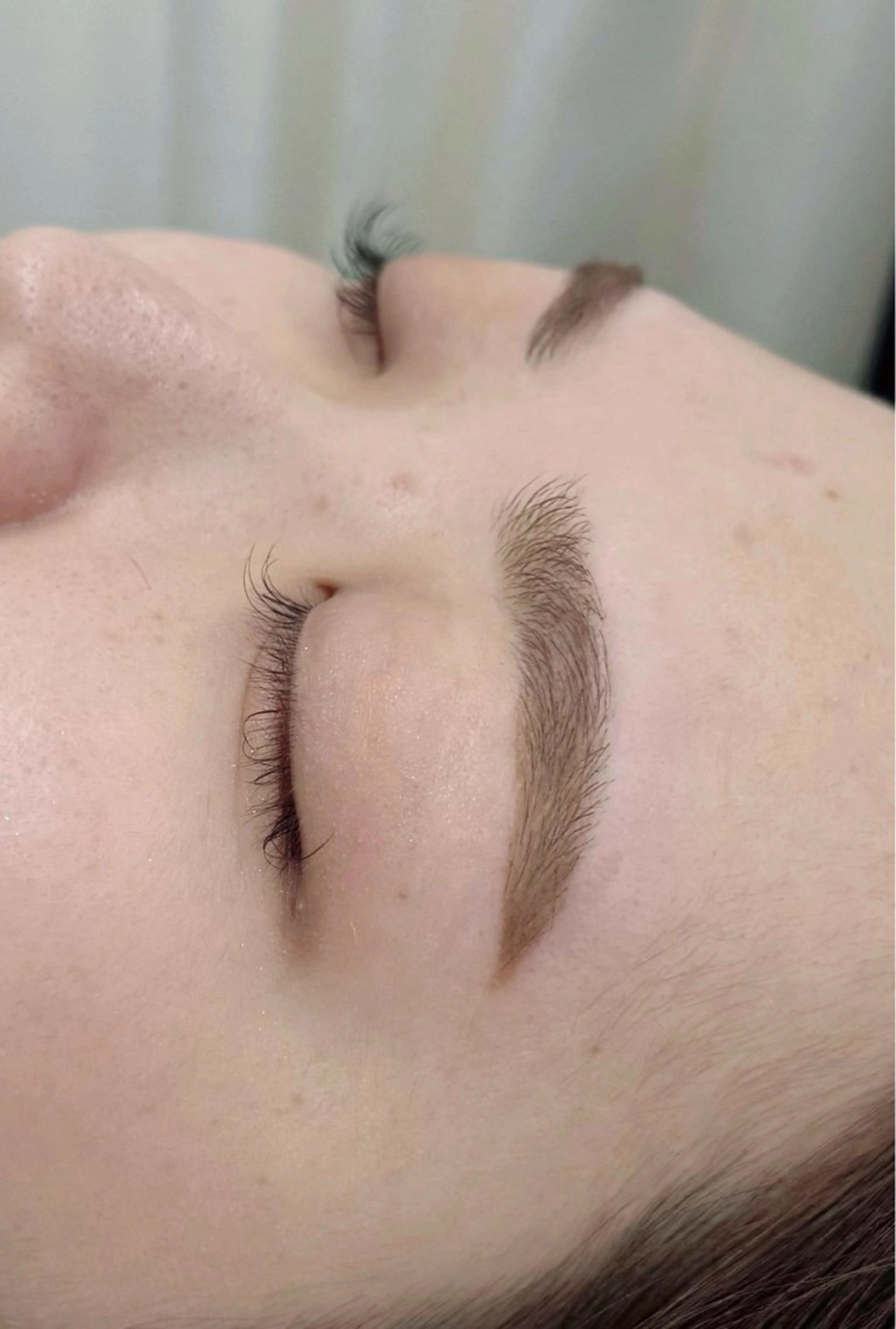 《平日×当日限定🤍》美眉アイブロウWAX (メイク込) ¥2800の写真