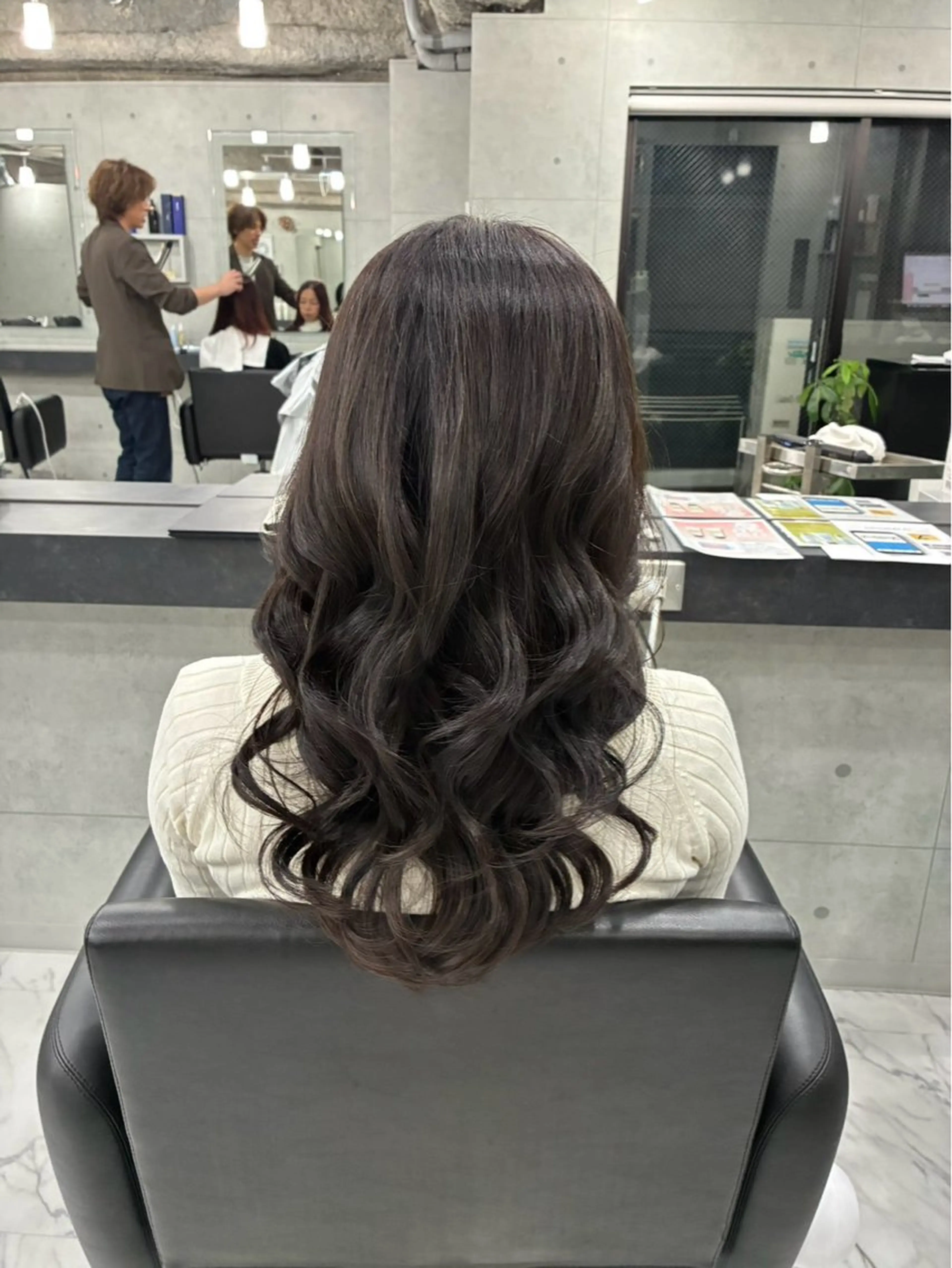 ロング カット ヘアカラー トリートメント Endearing所属・Endearing 北澤那未🌟銀座のヘアスタイル