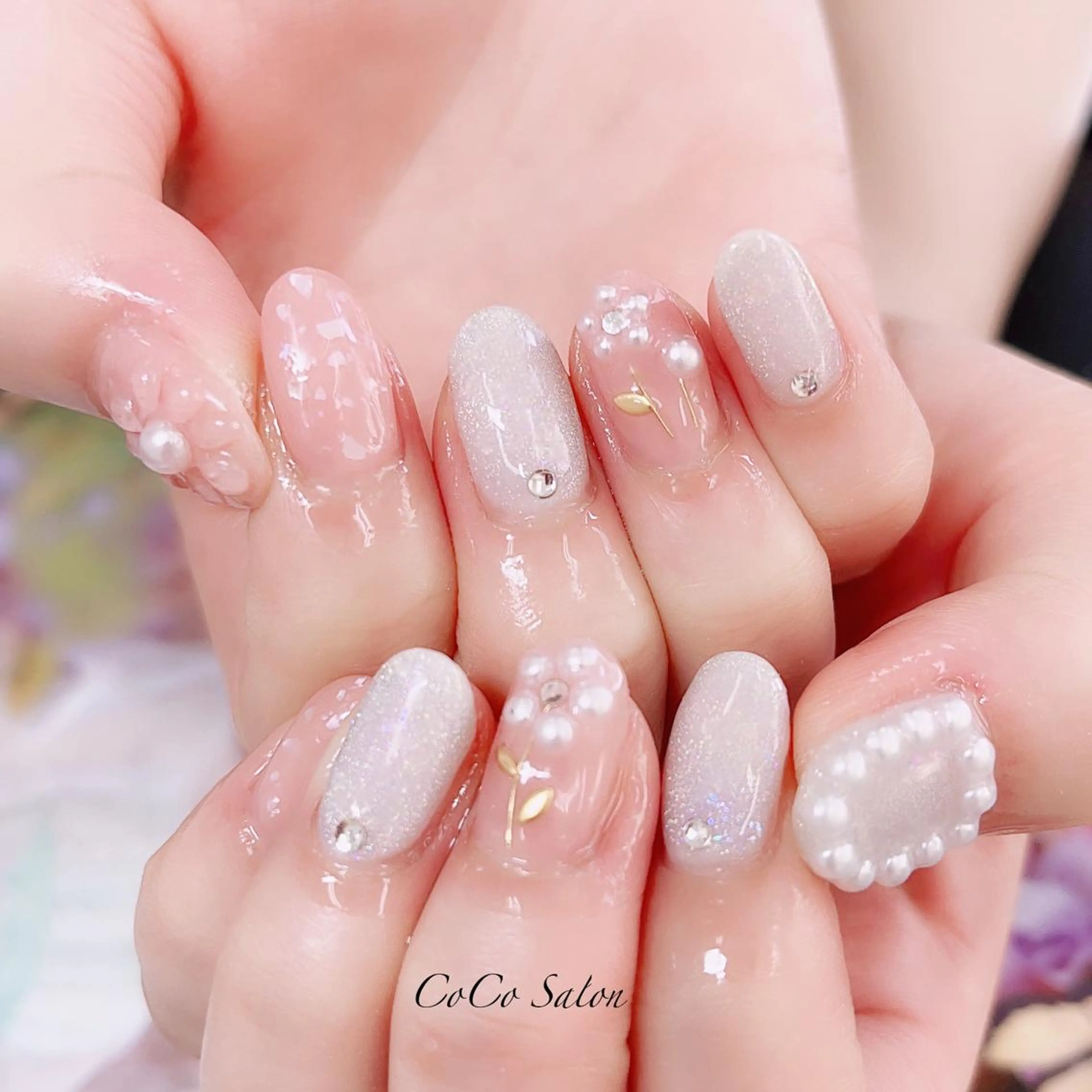 ネイル 長さ出し フラワーネイル ジェルネイル キラキラネイル マグネットネイル ハンドネイル CoCoSalon ネイル/まつ毛予約のネイルデザイン