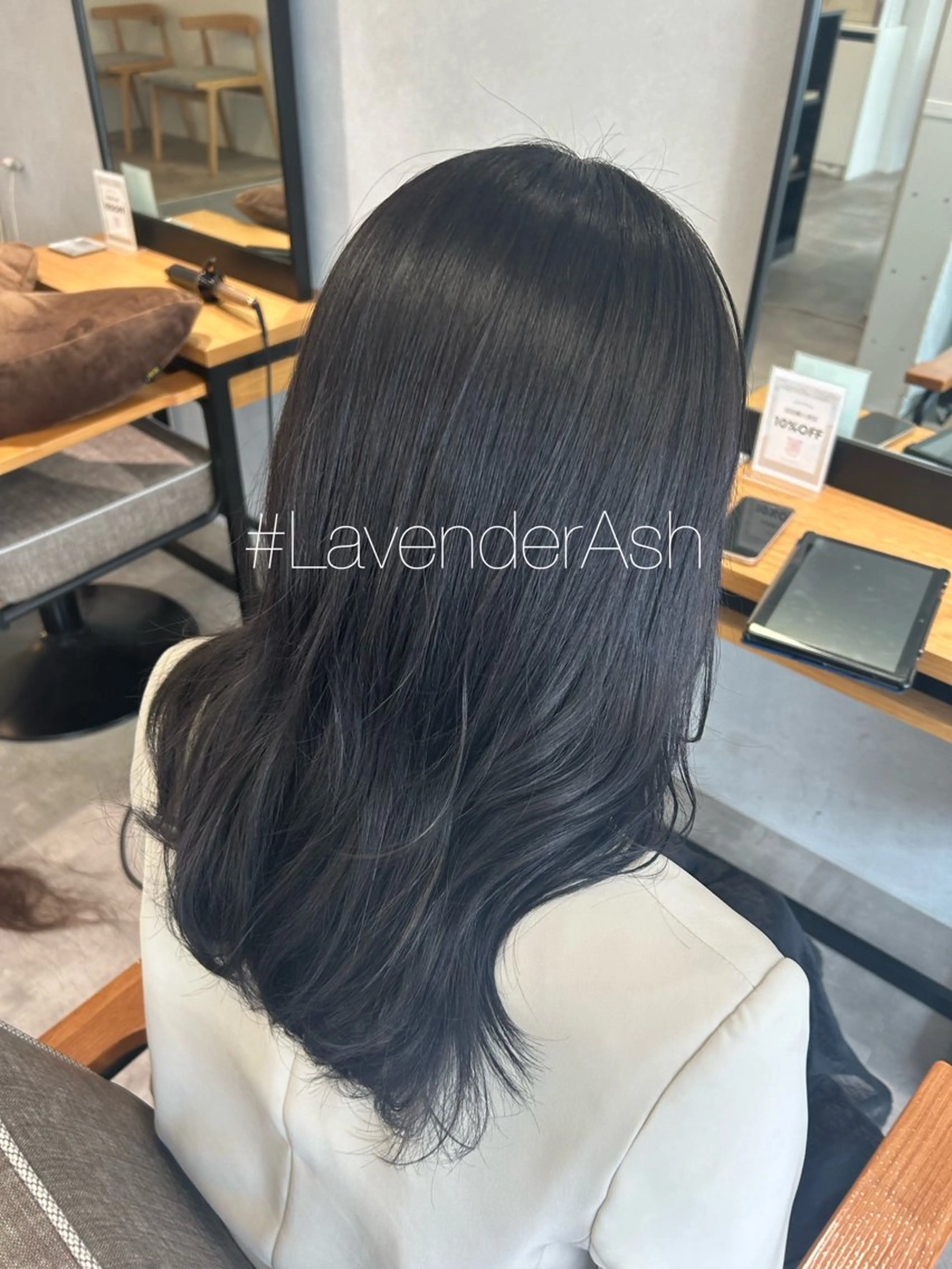 セミロング カラー アッシュ ラベンダーカラー ラベンダーアッシュ カット ヘアカラー 暖色･似合わせカラー (廣石沙英🎀)のヘアスタイル