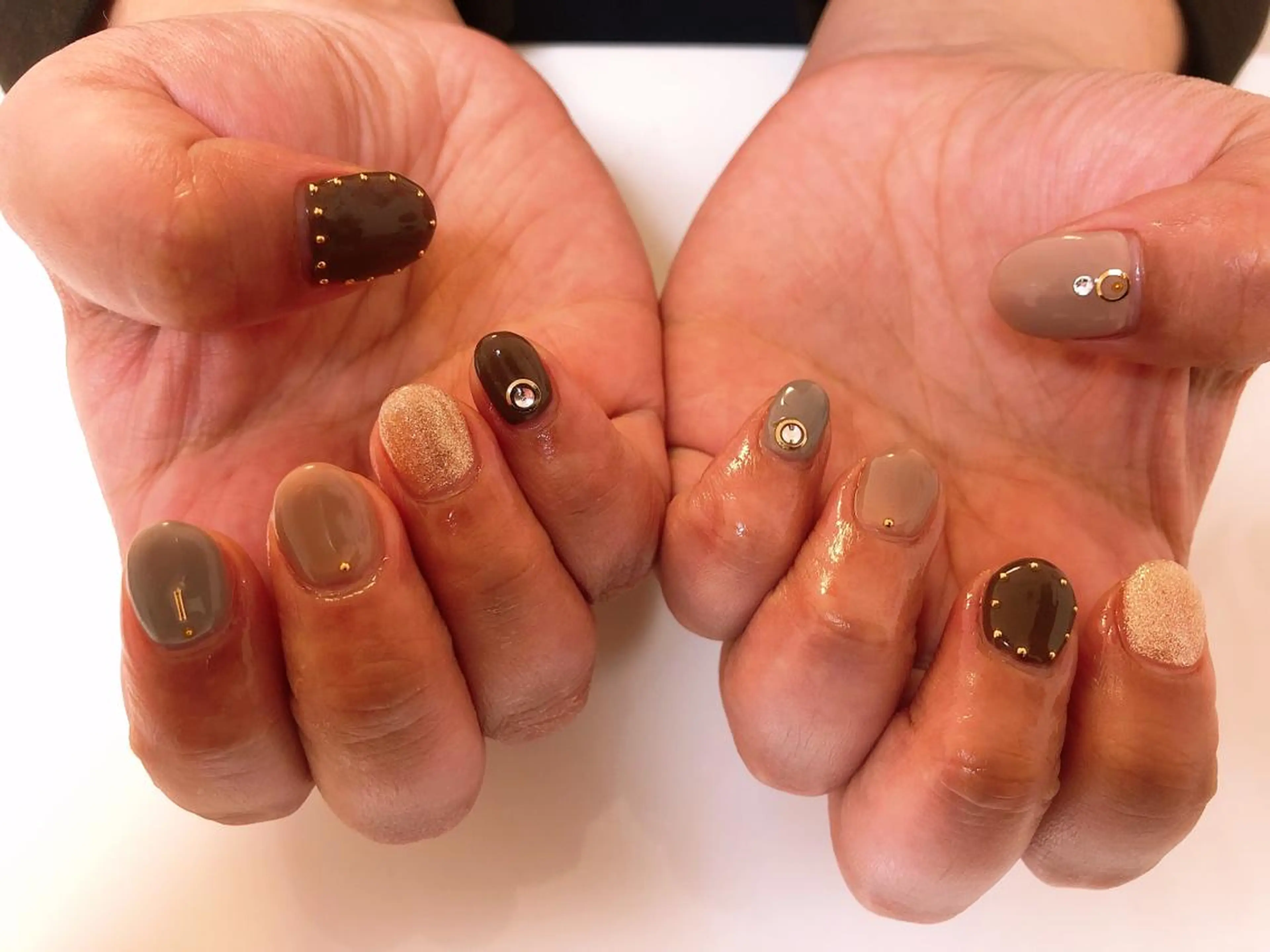 ネイル emi ...の眉毛・アイブロウイメージ