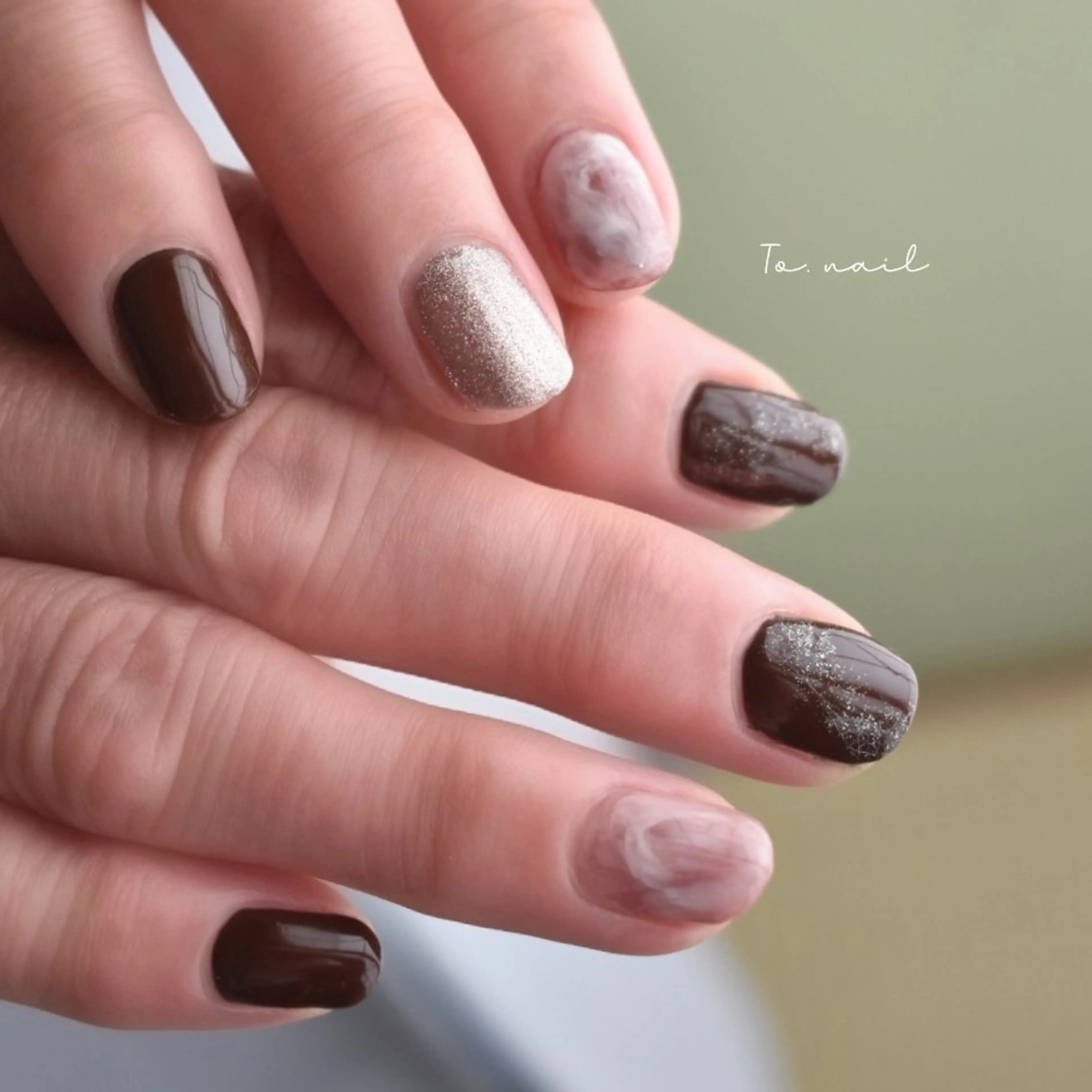 ネイル ハンドネイル To. nail （トゥ ネイル）のネイルデザイン