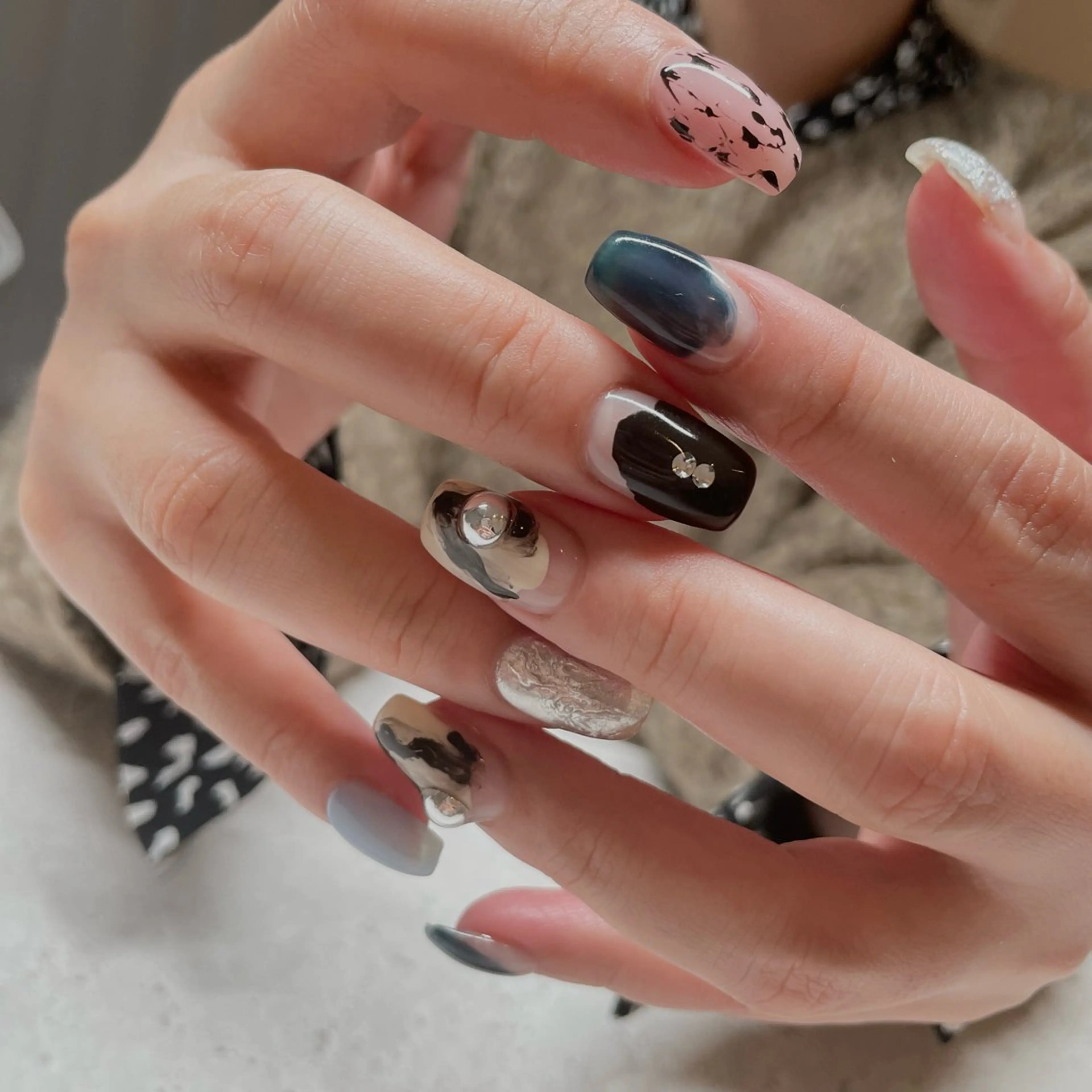 ネイル mely所属・mely/天満橋/ yukaのネイルデザイン