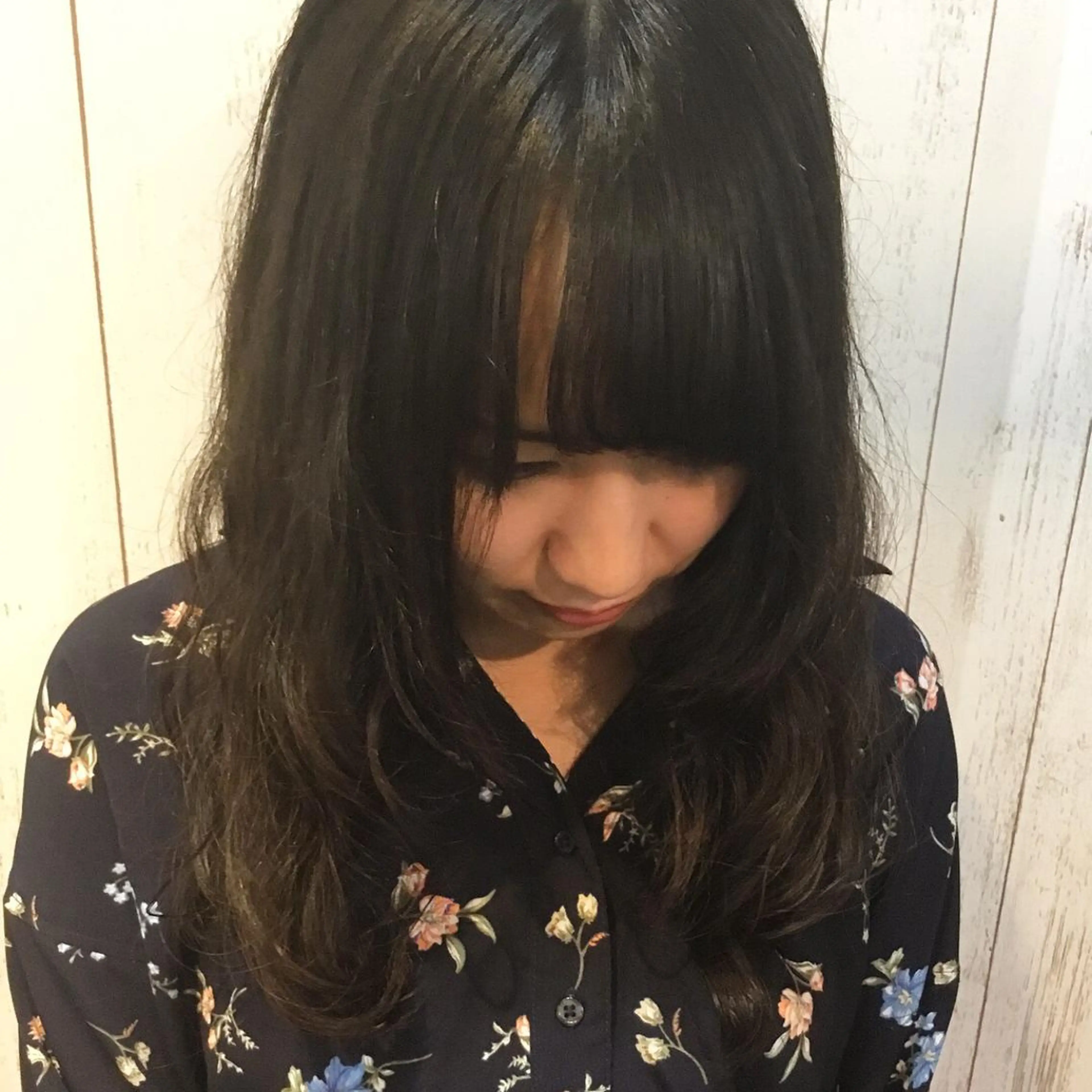 セミロング パーマ embrace エンブレイスのヘアスタイル